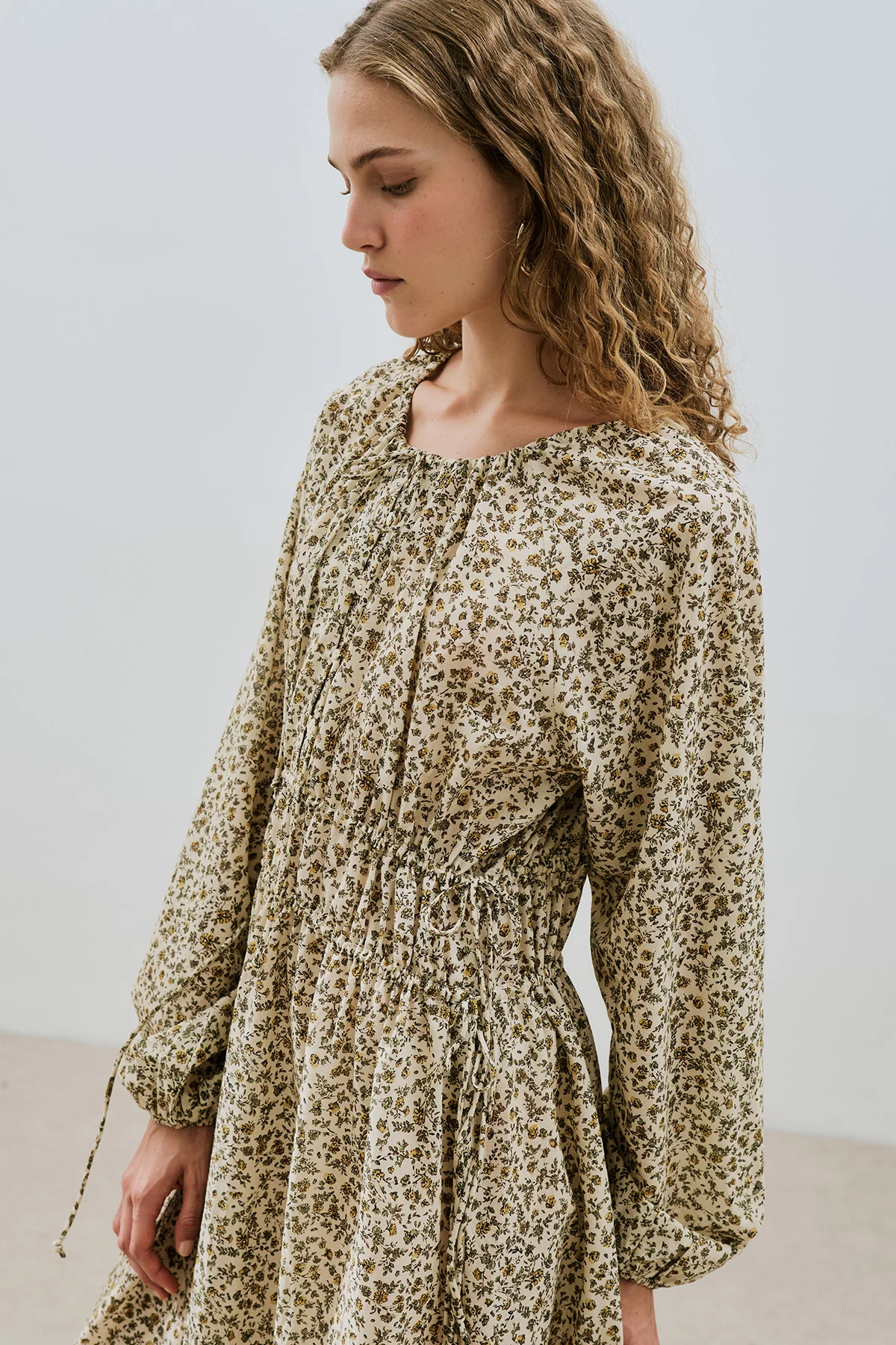Patterned Cotton Ruched Dress Tiny Flower - Image 2