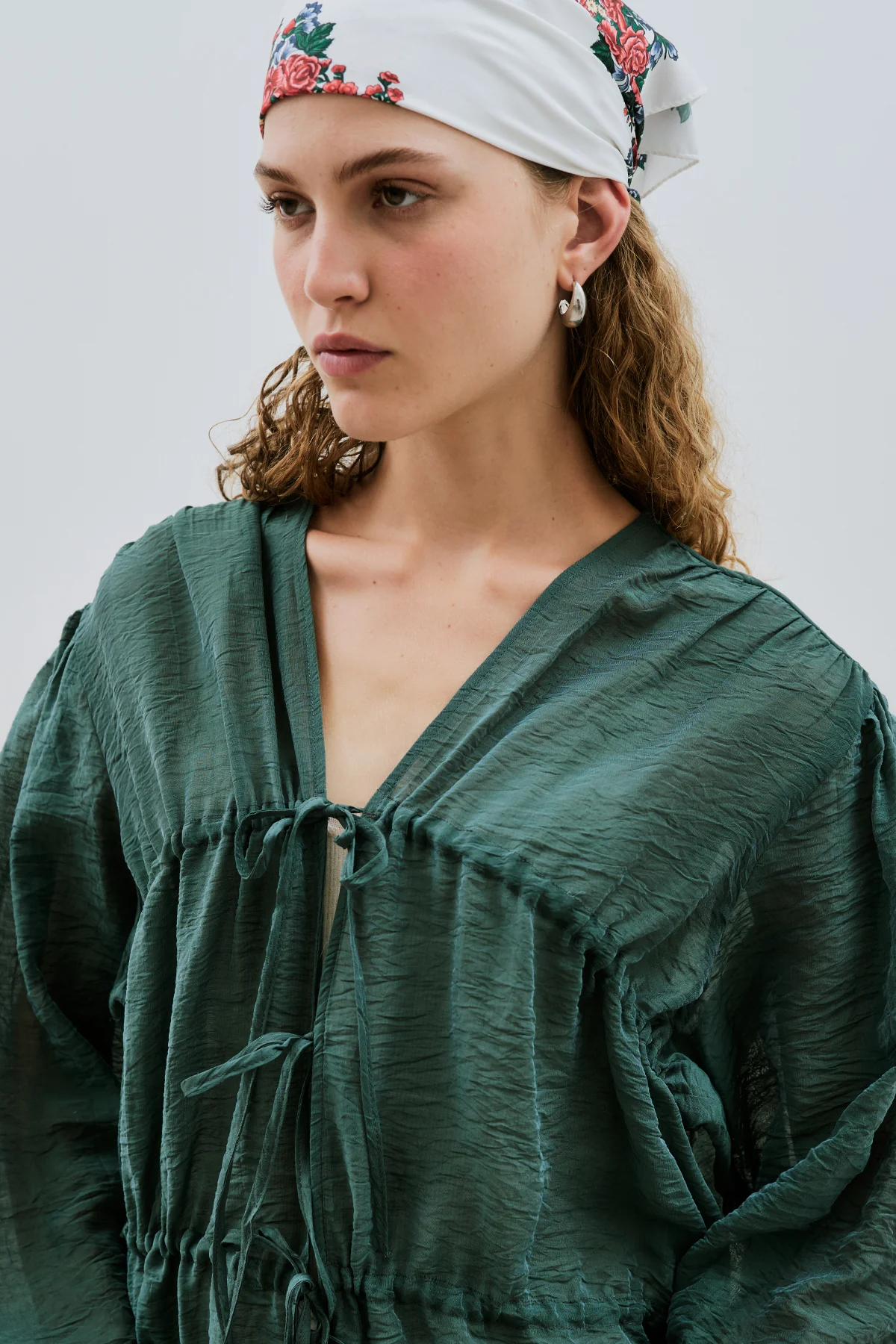 Patterned Satin Scarf Dahlia - Image 6