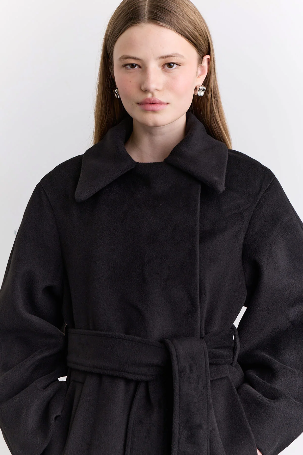 Plain Cachet Coat Black - Image 5