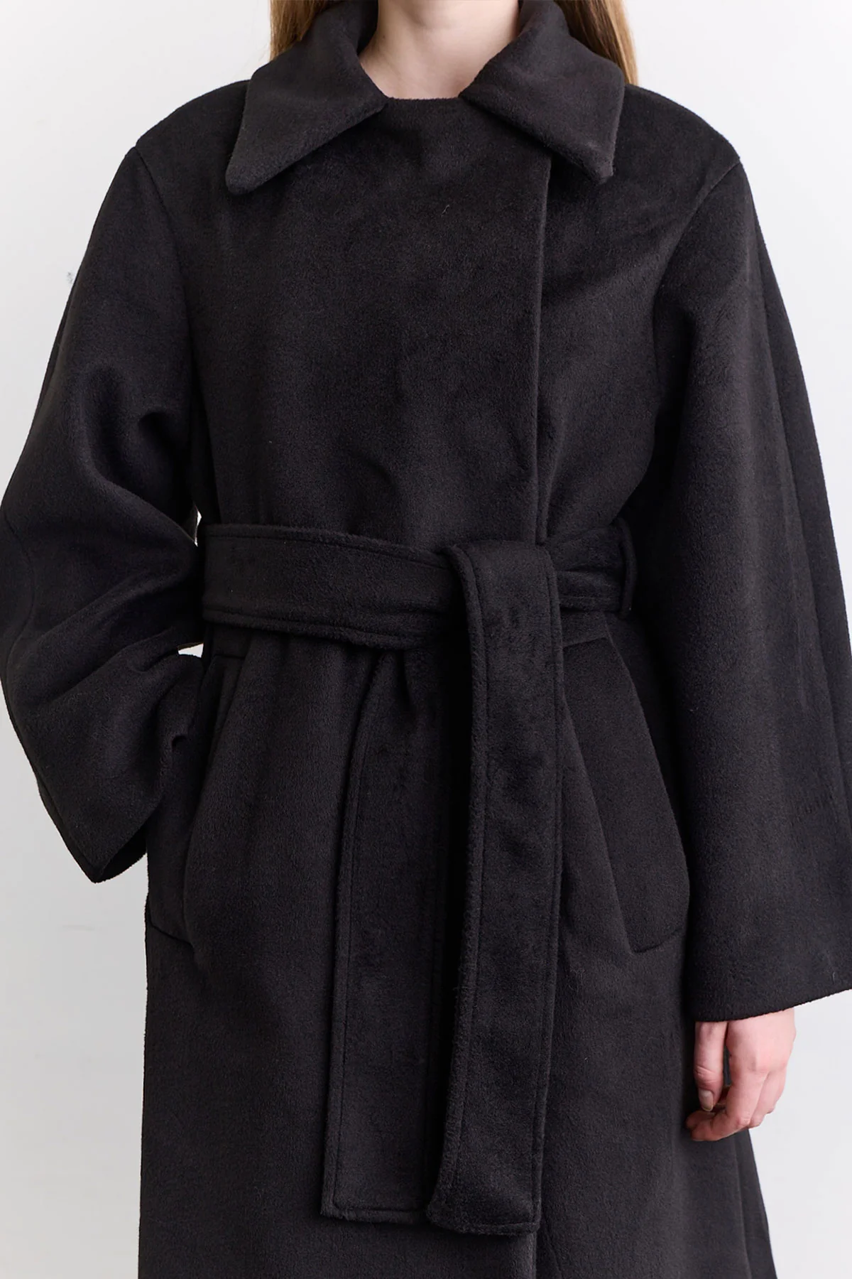 Plain Cachet Coat Black - Image 6