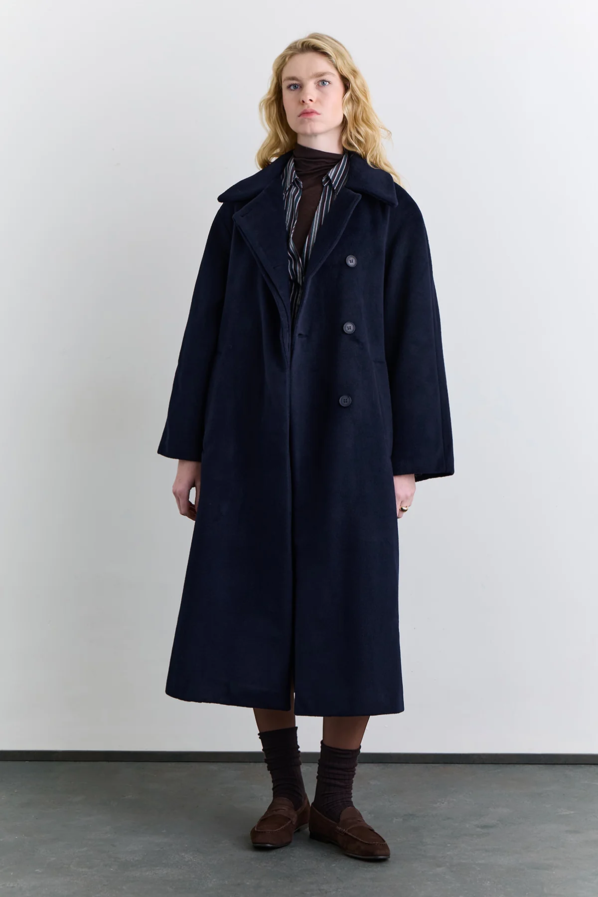 Plain Cachet Coat Navy Blue - Image 3