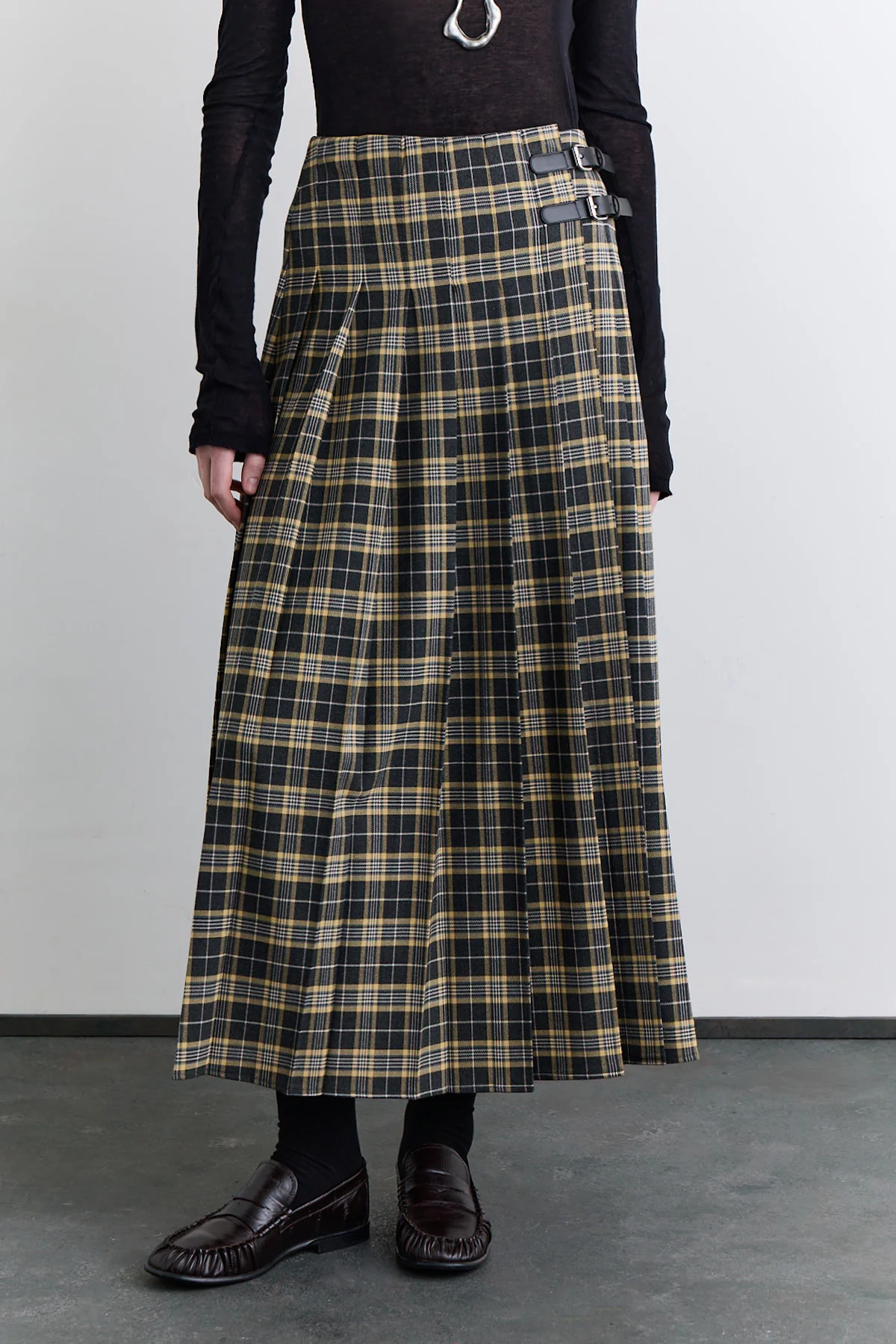 Pleated Belted Checked Skirt Camel - Image 9