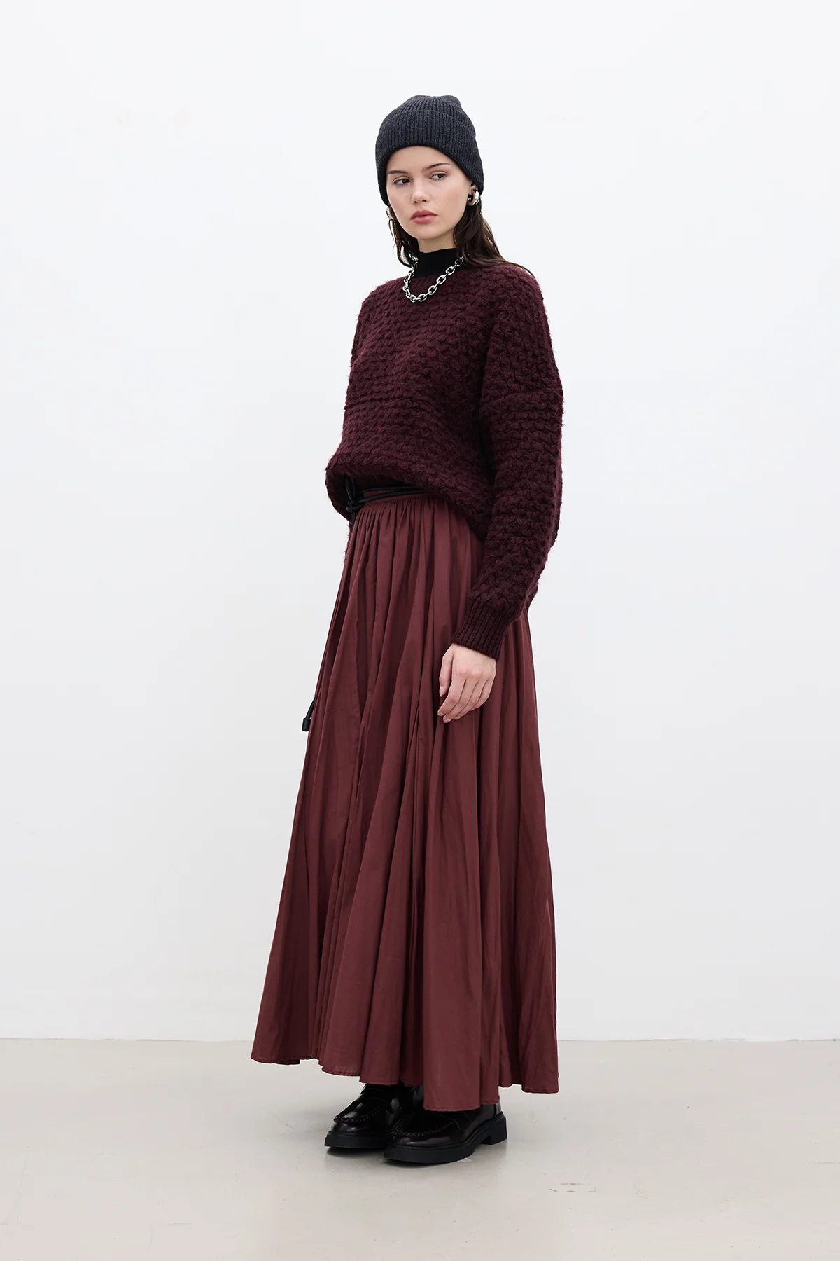 Pleated Maxi Skirt Burgundy - Image 2