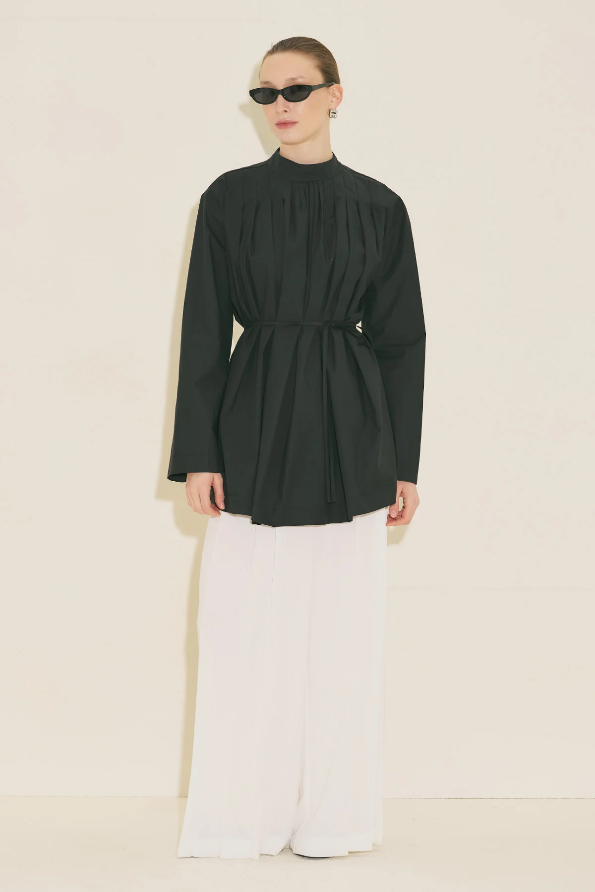 Pleated Tunic Black - Image 10