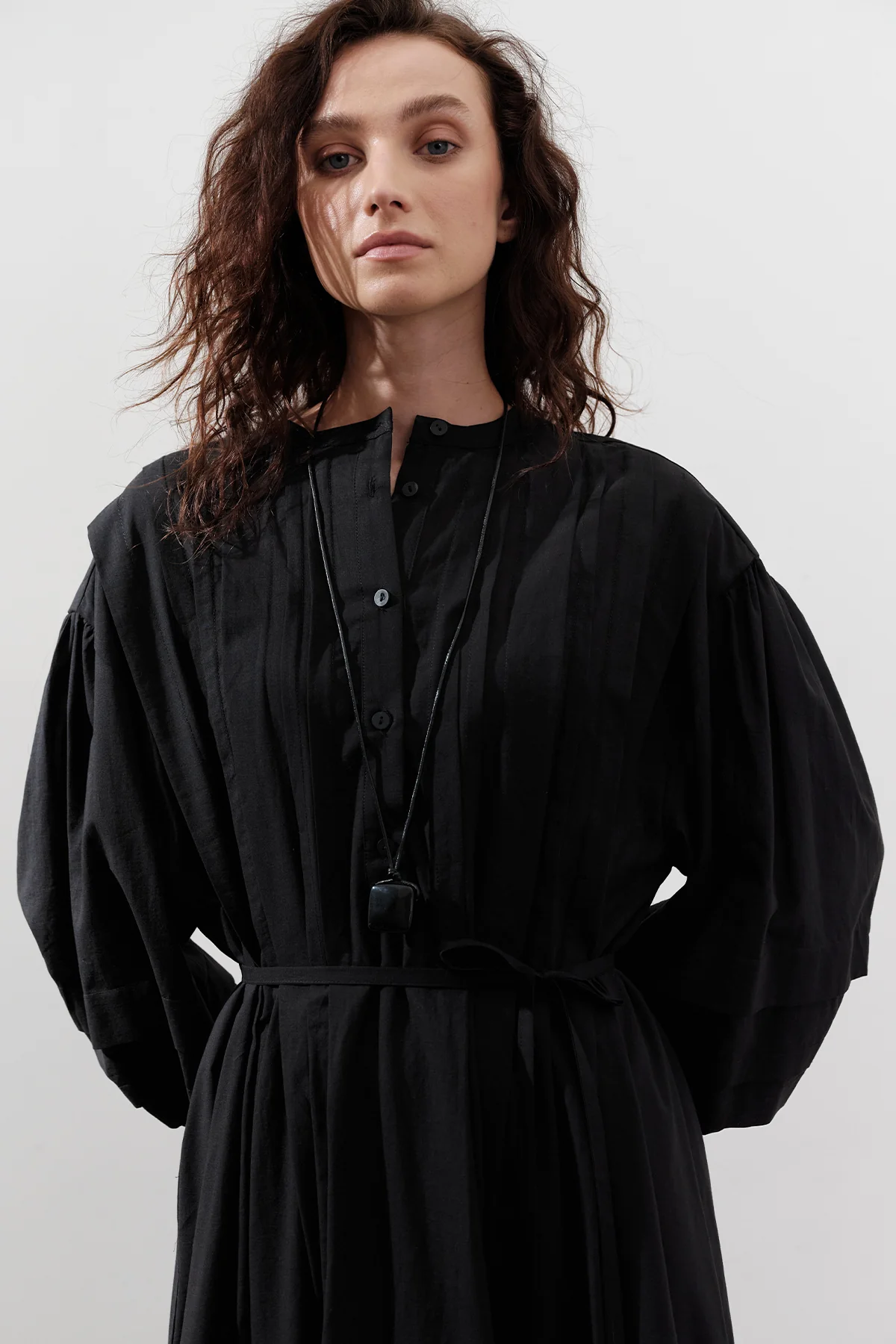 Pleated Volume Dress Black - Image 4