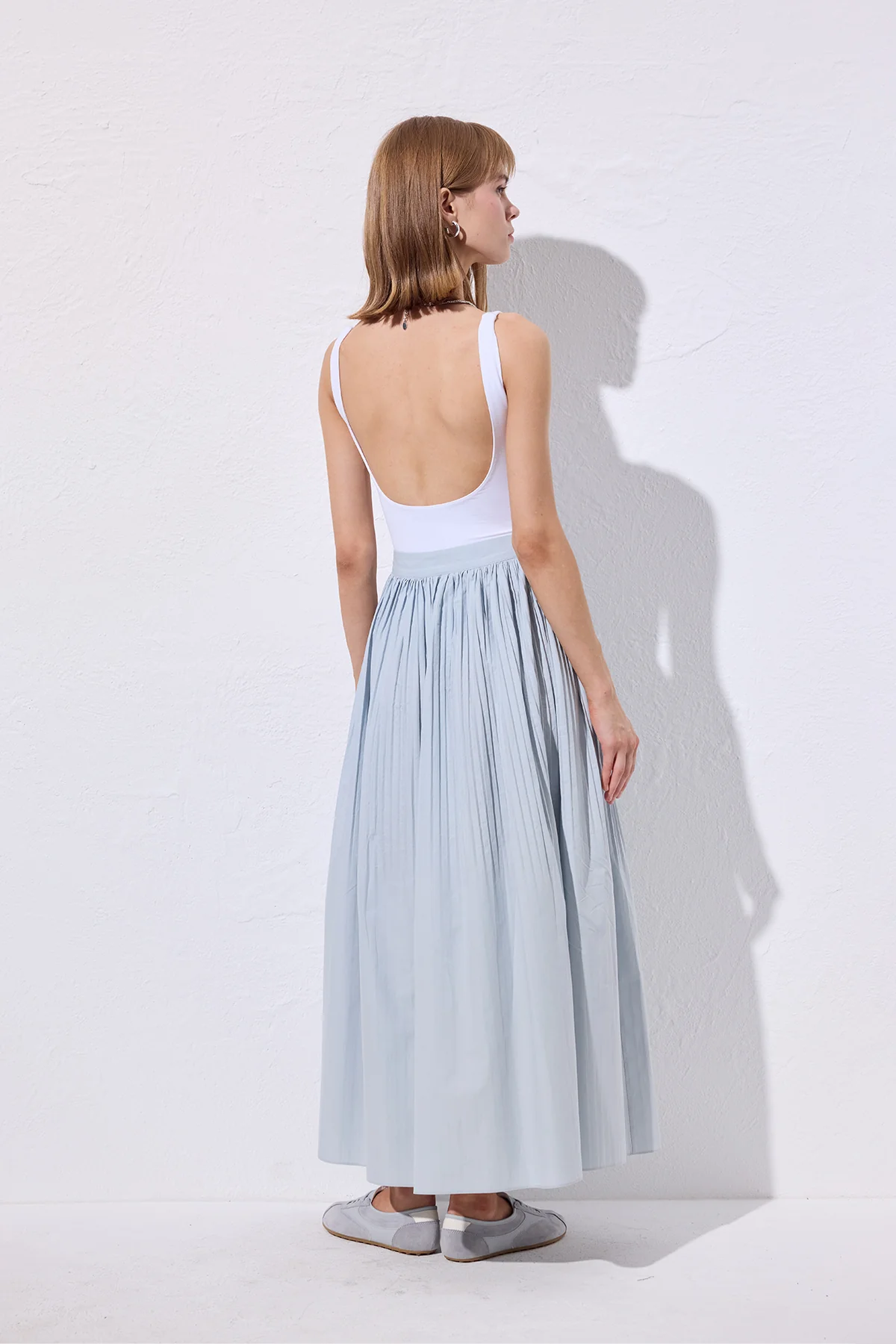 Pleated Wide Skirt Blue - Image 8