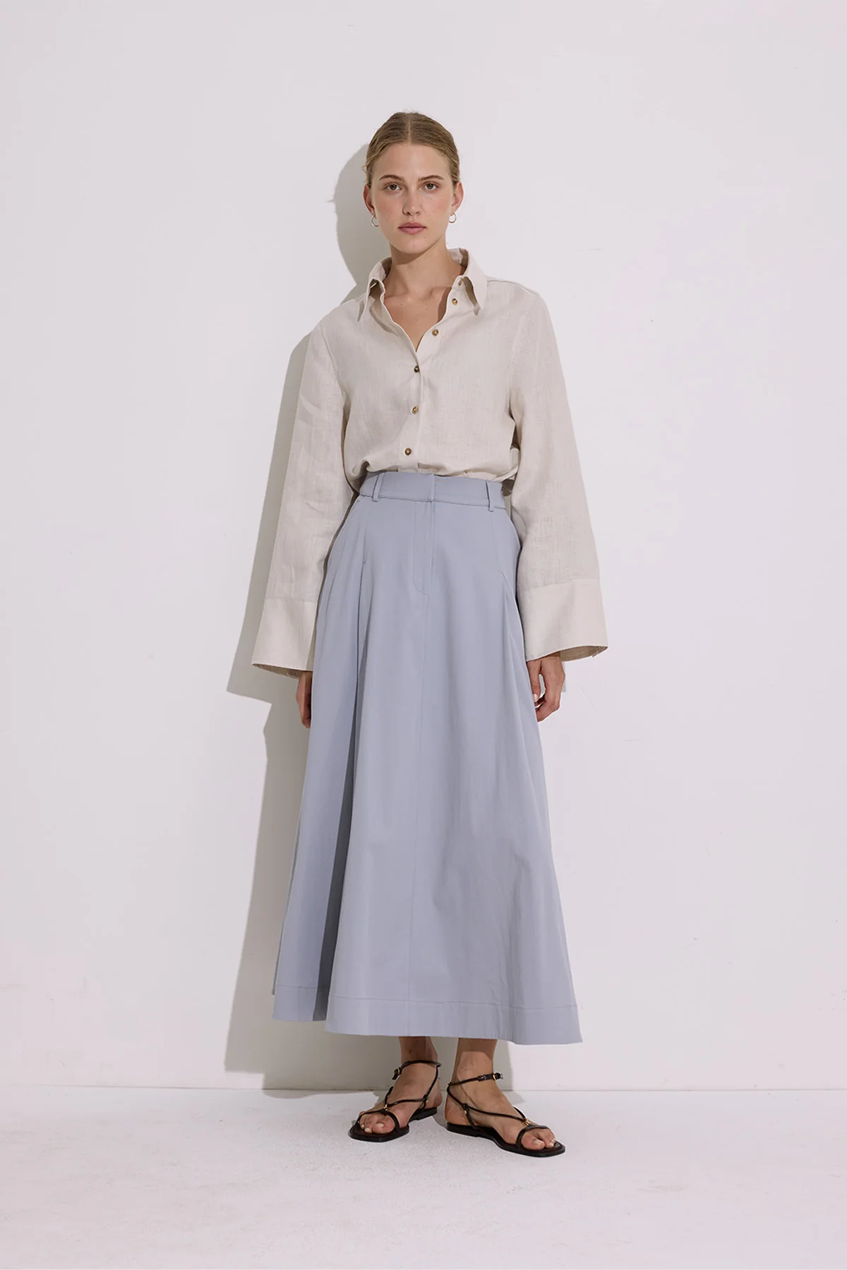 Pocket-Detail Wide Skirt Indigo