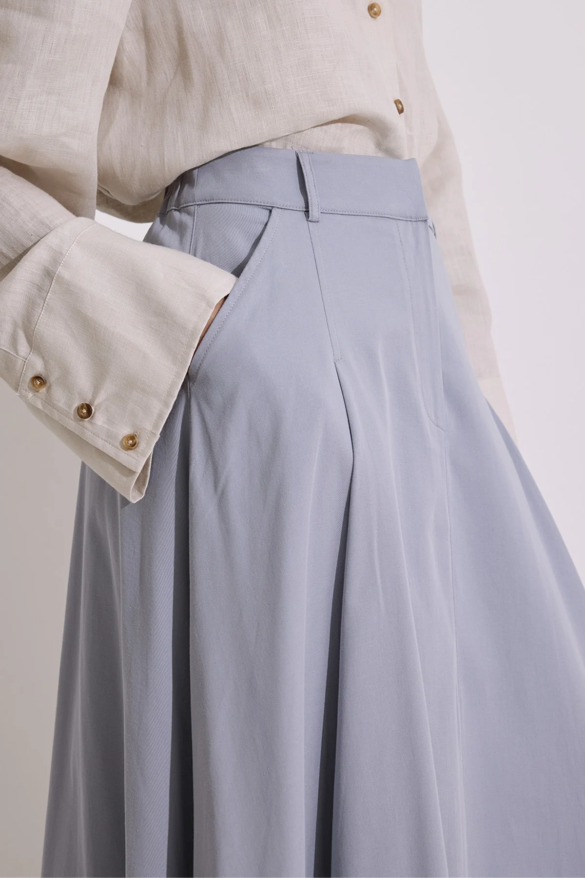 Pocket-Detail Wide Skirt Indigo - Image 4