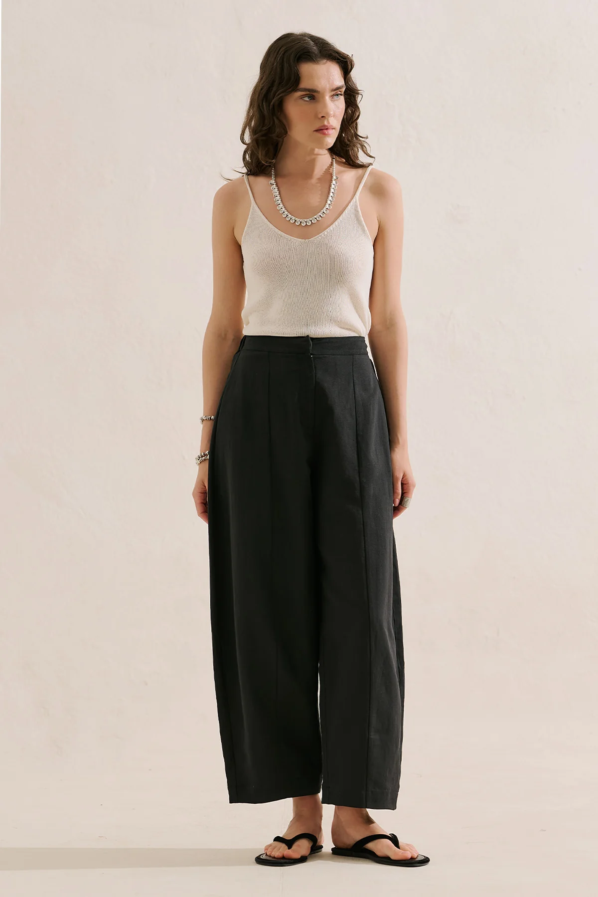 Premium Barrel Leg Trousers Black - Image 4