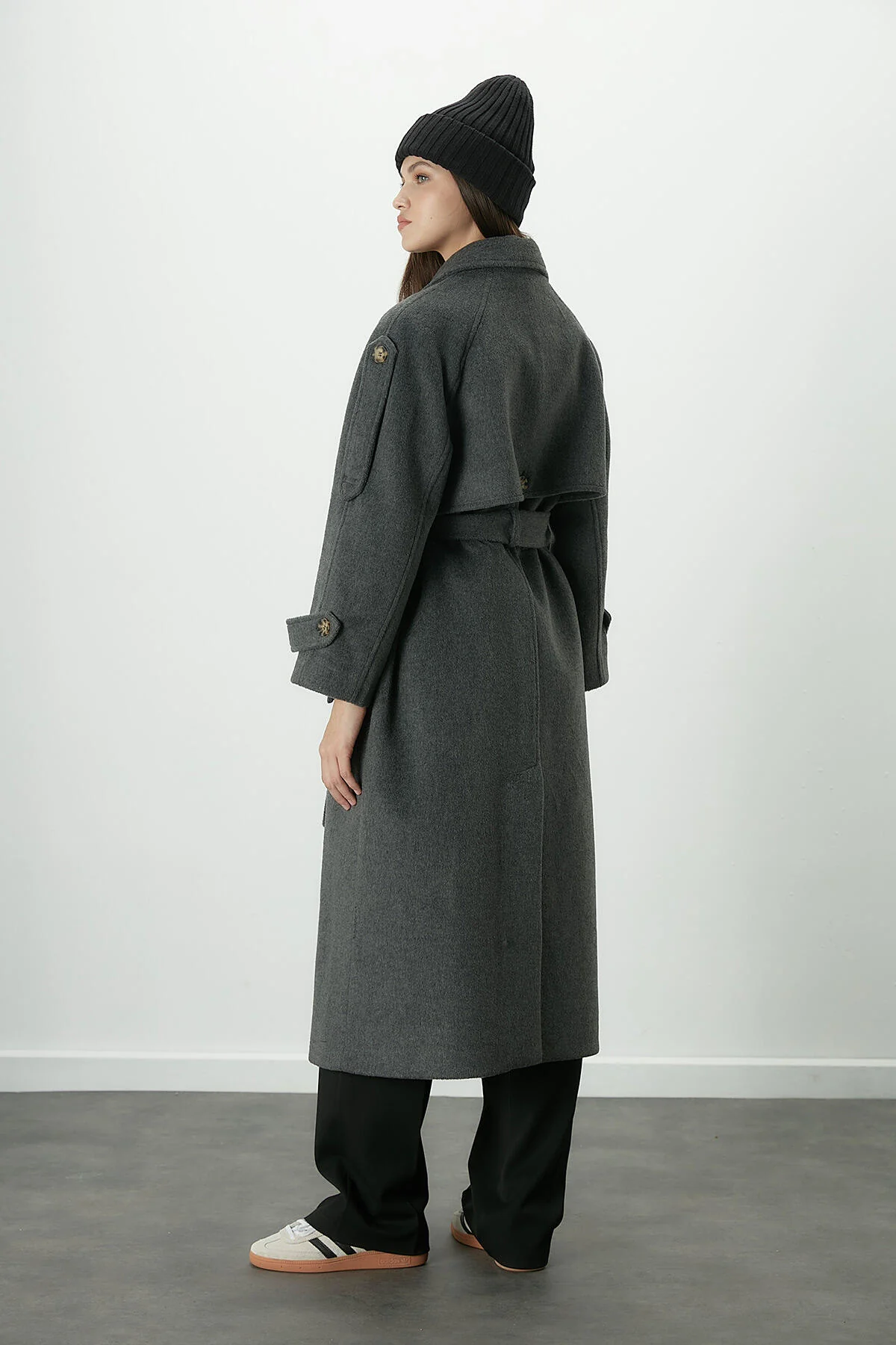 Premium Cachet Trench Coat Anthracite - Image 9