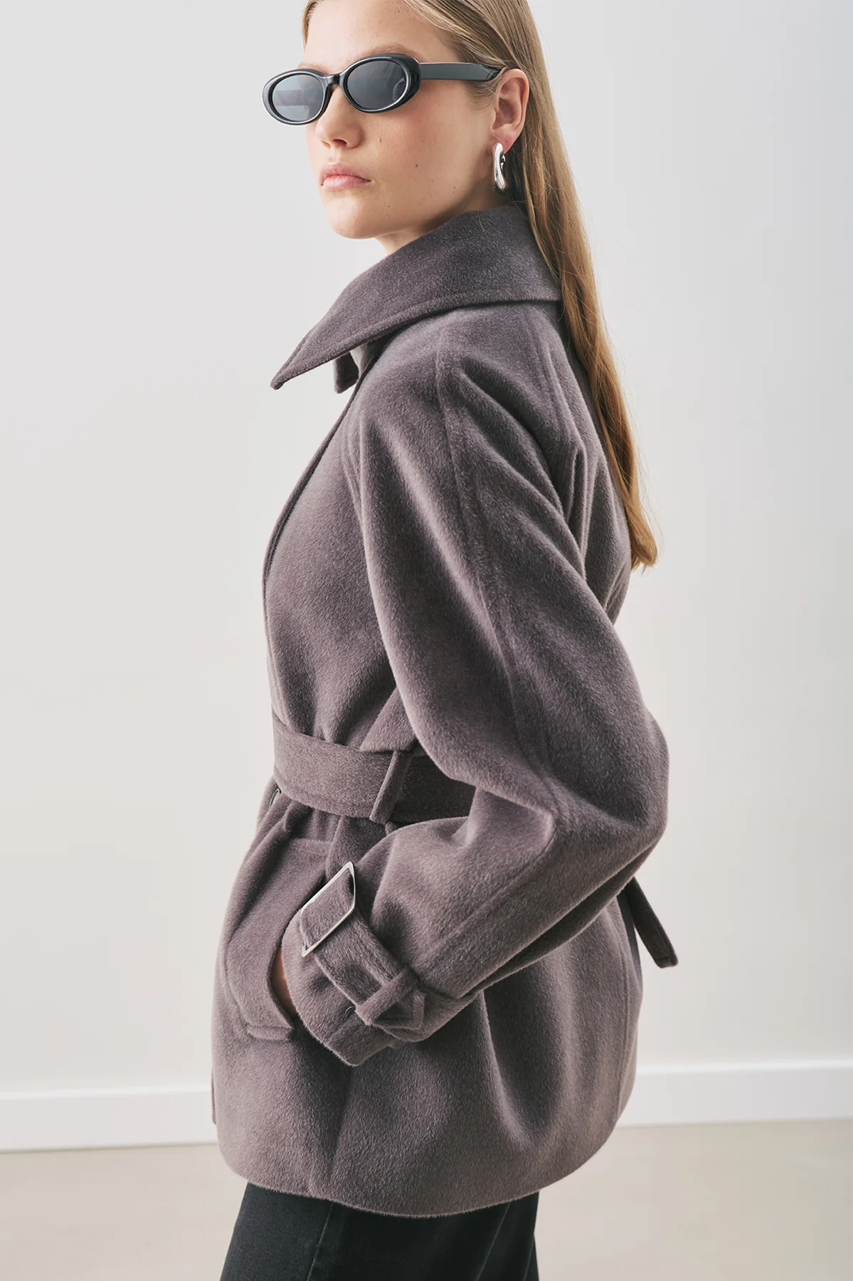 Premium Oversized Wool Coat Anthracite - Image 5