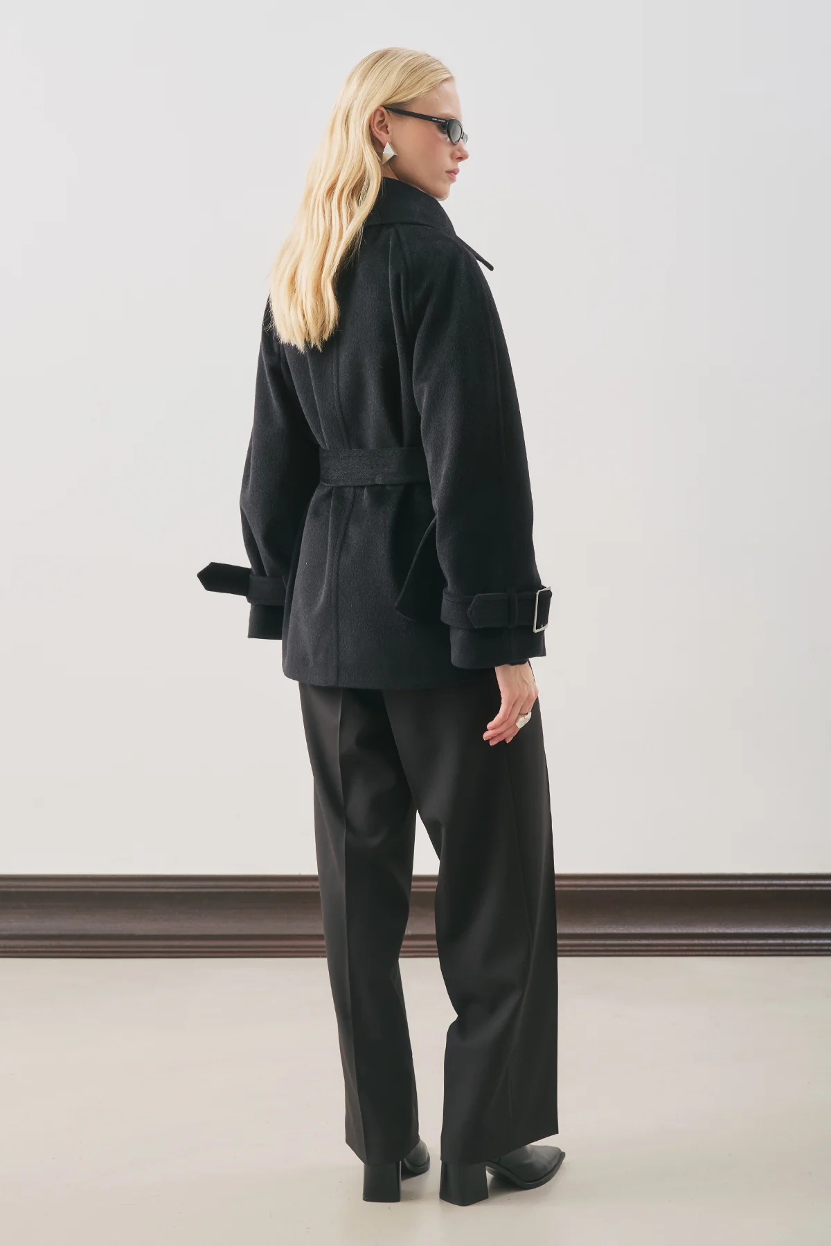 Premium Oversized Wool Coat Black - Image 6