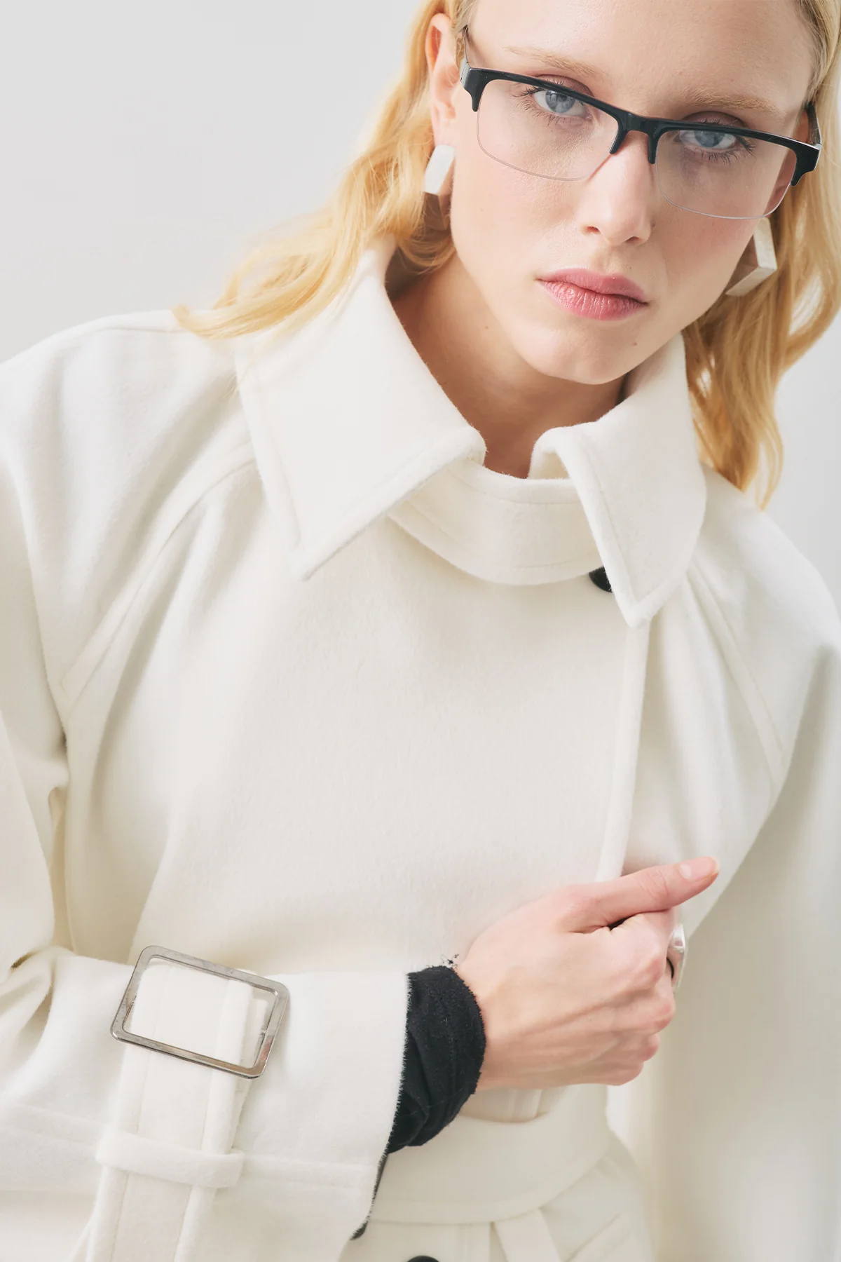 Premium Oversized Wool Coat Ecru - Image 5