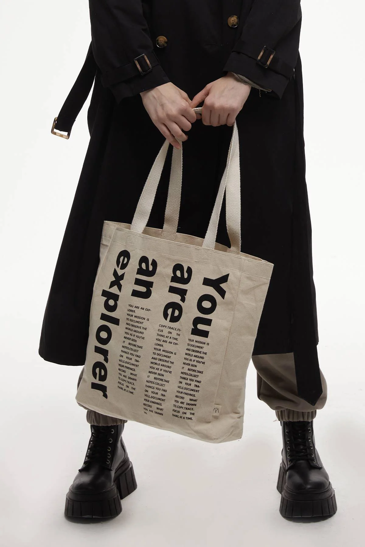 Printed Canvas Bag Explorer - Image 2