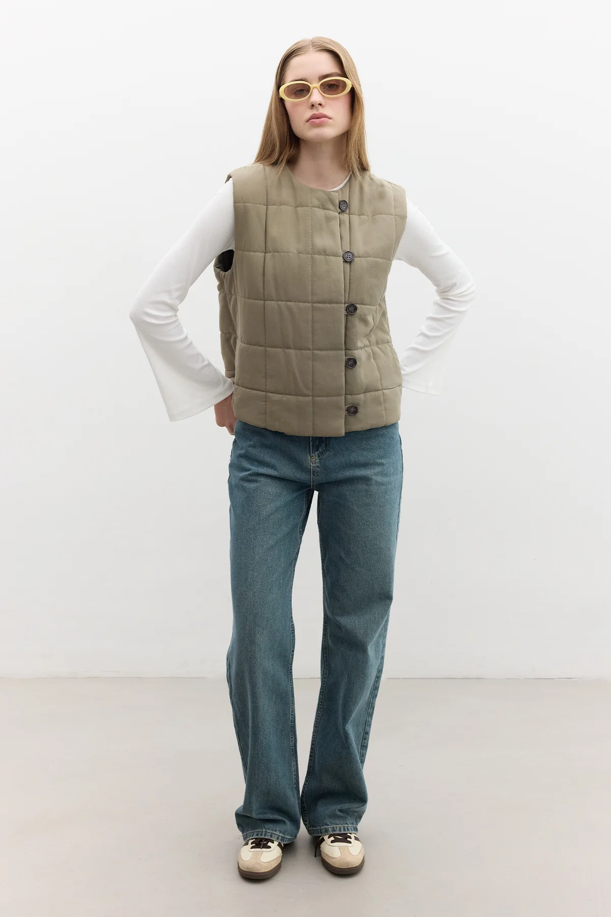 Quilted Fitted Short Vest Green - Image 4