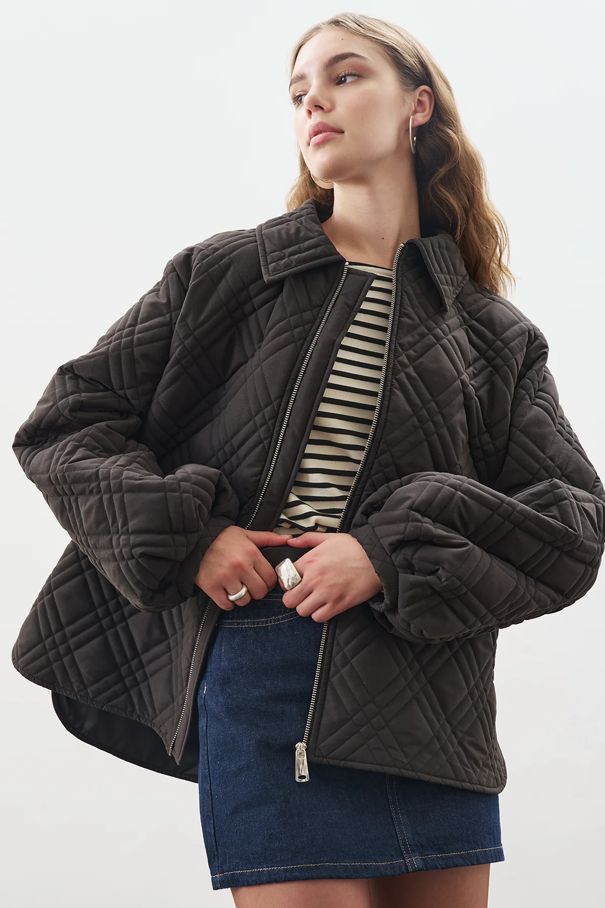 Quilted Jacket With Balloon Sleeves Black - Image 2