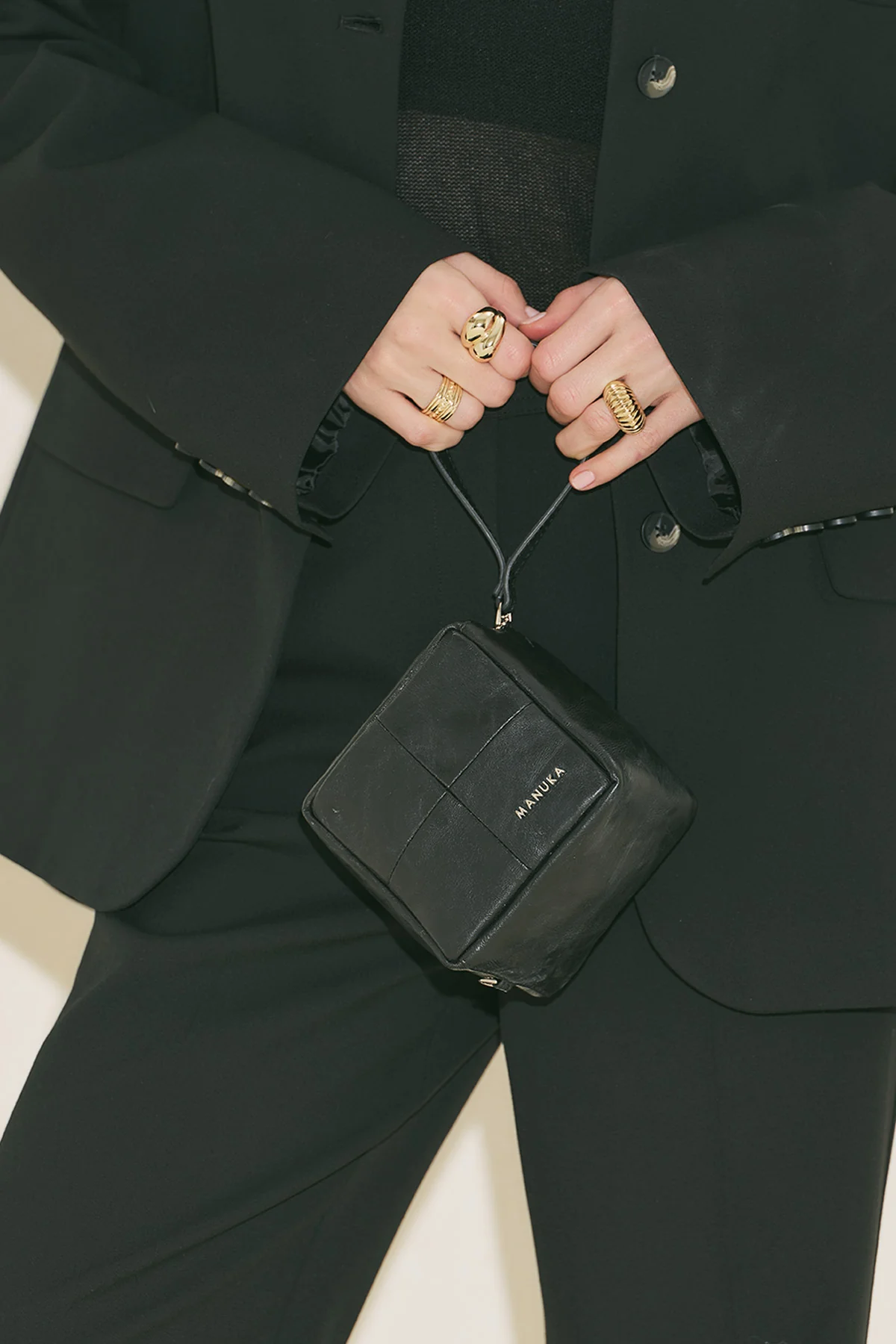 Raina Box Bag Black - Image 3