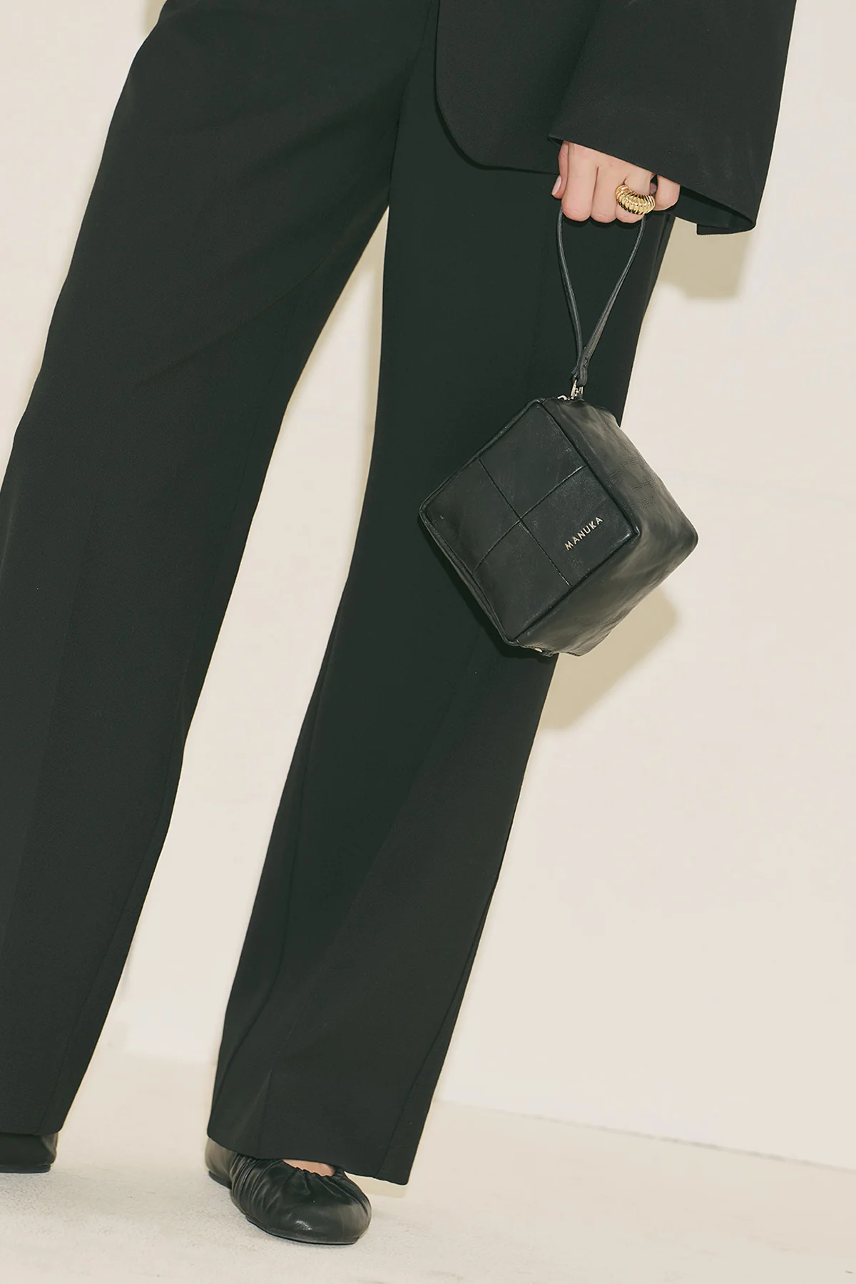 Raina Box Bag Black - Image 4