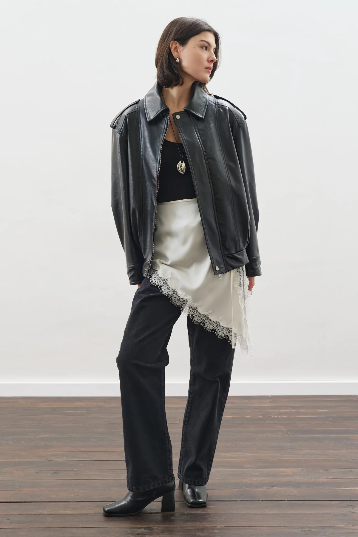 Retro Oversized Leather Jacket Black - Image 3