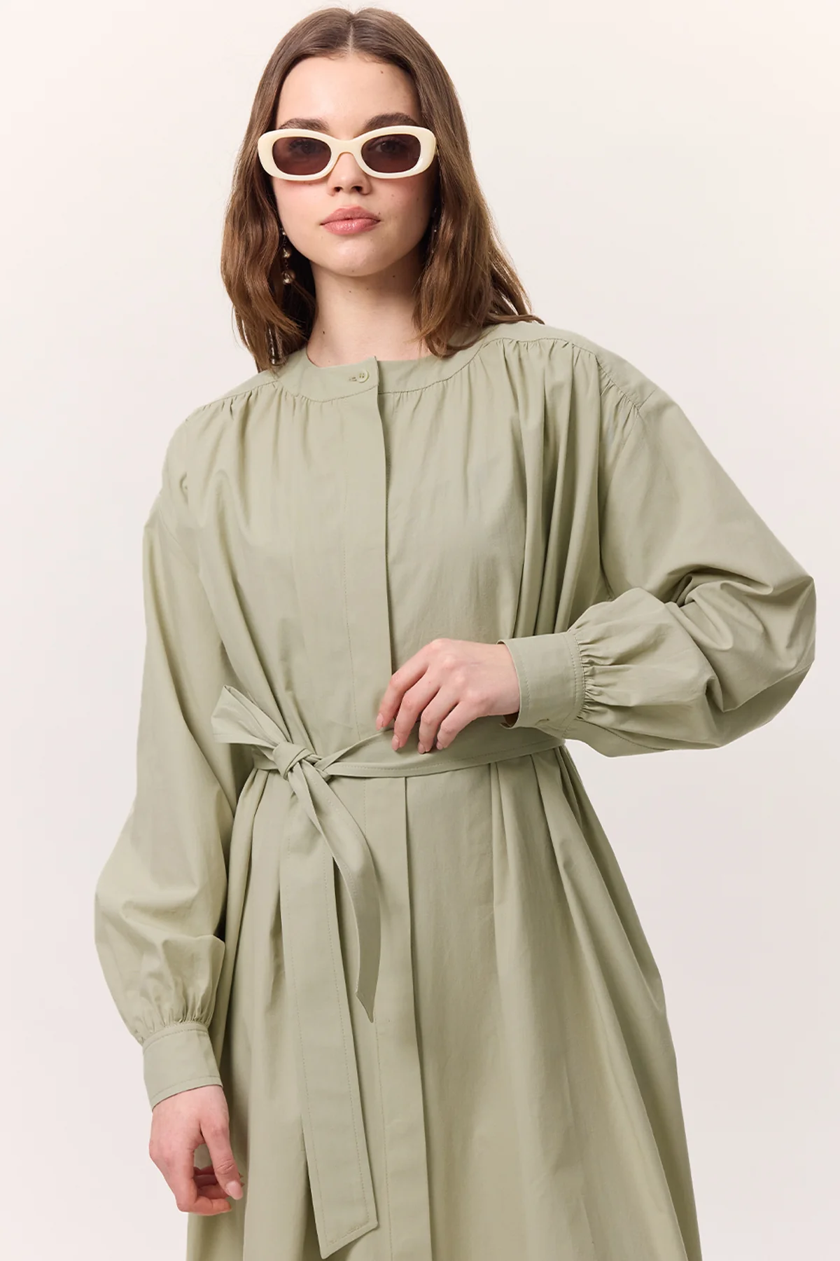 Ruched Detail Oversized Shirt Dress Pistachio - Image 2