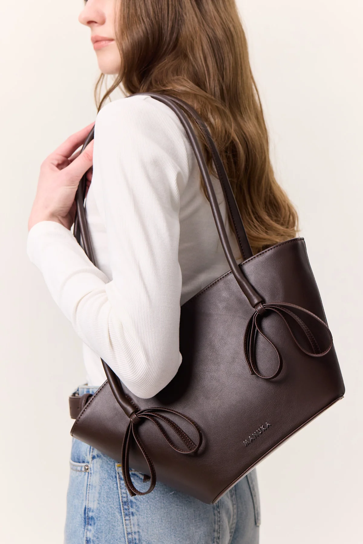 Sandy Bow Bag Dark Brown - Image 2