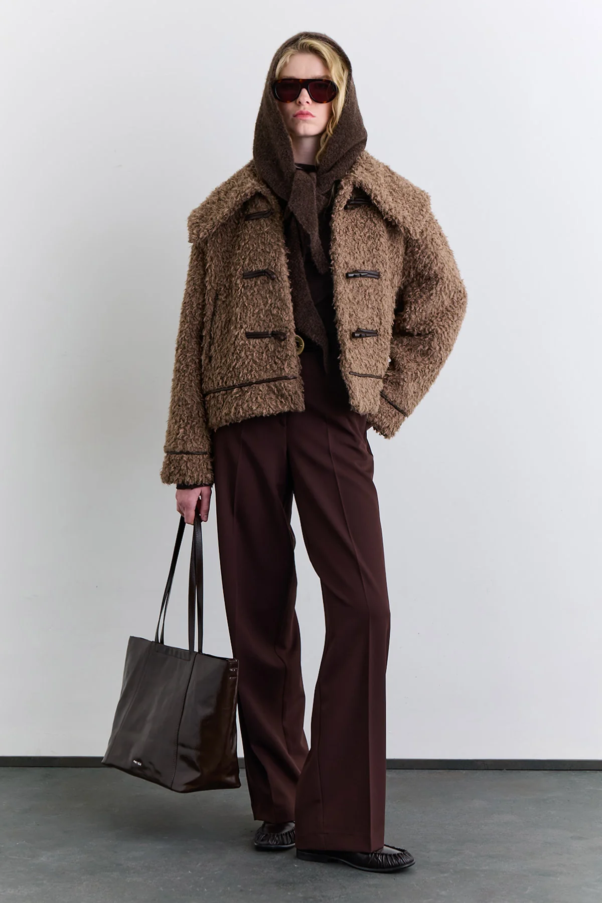 Short Faux Fur Buttoned Coat Brown - Image 9