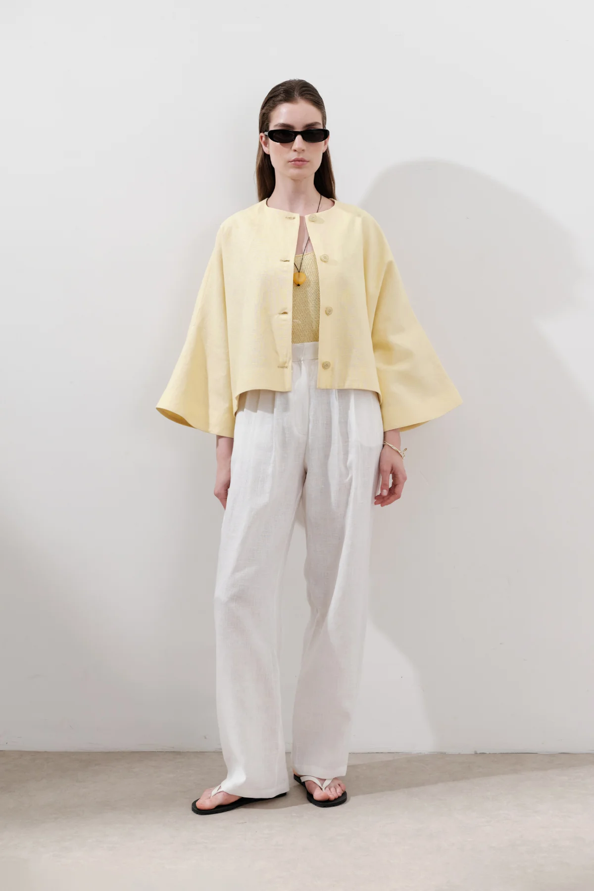 Short Linen Jacket With Wide Sleeves Yellow - Image 3