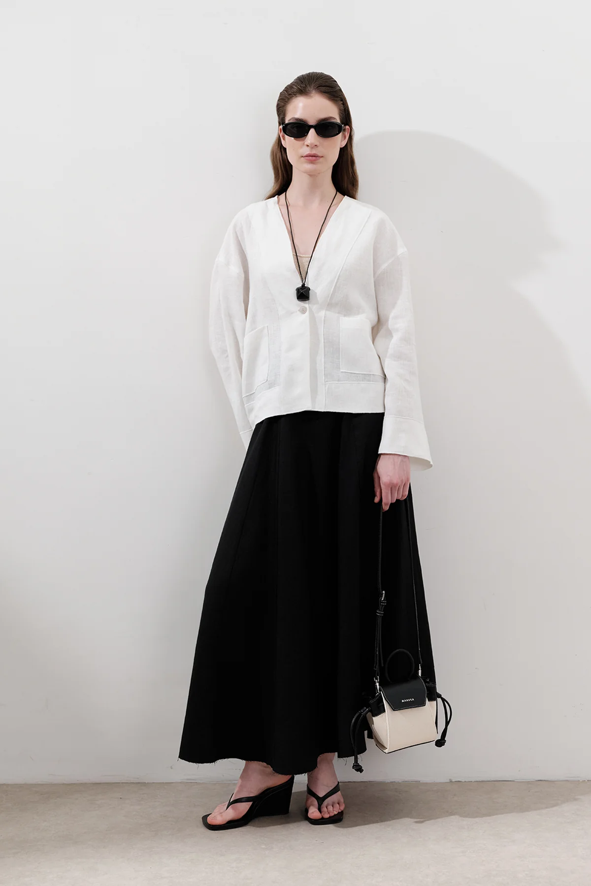 Single-Button Linen Blouse Ecru - Image 4