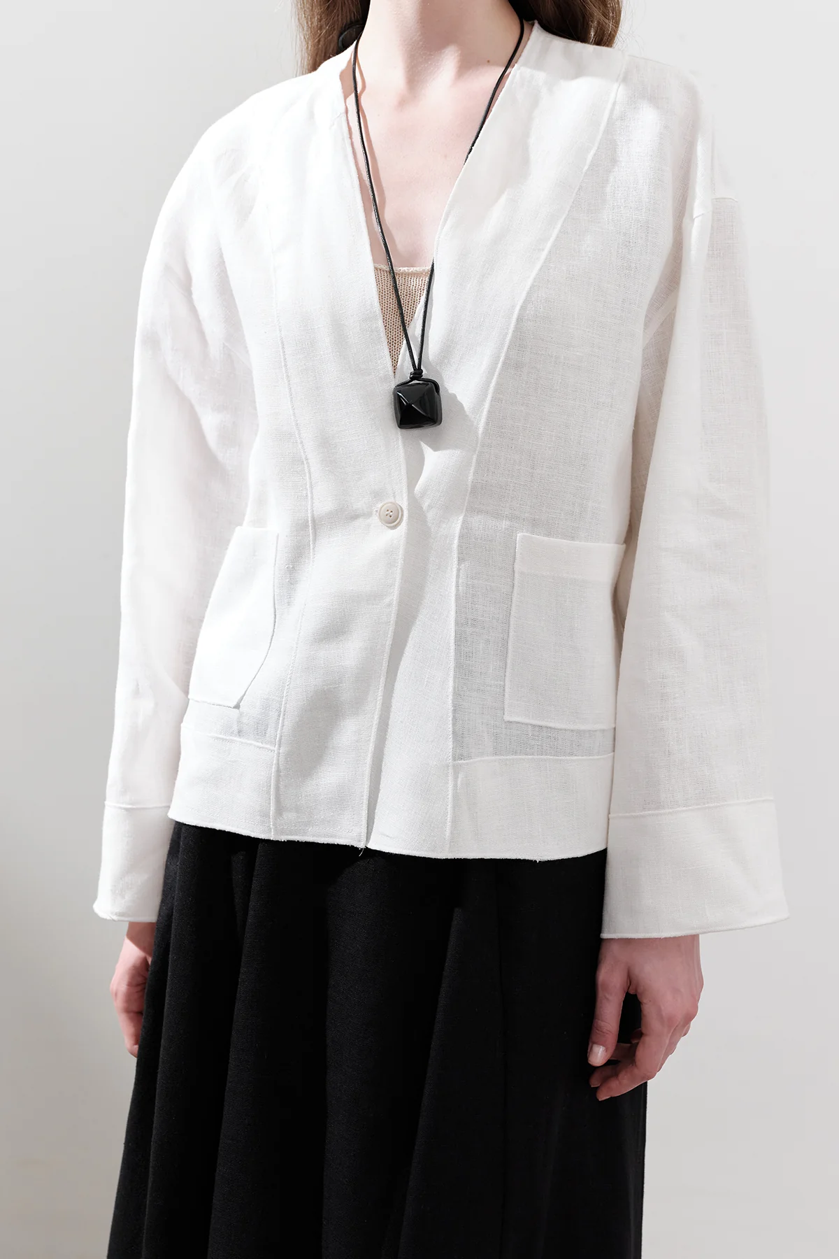 Single-Button Linen Blouse Ecru - Image 5