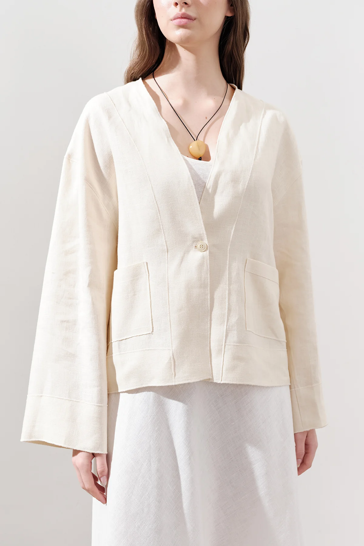 Single-Button Linen Blouse Vanilla - Image 3