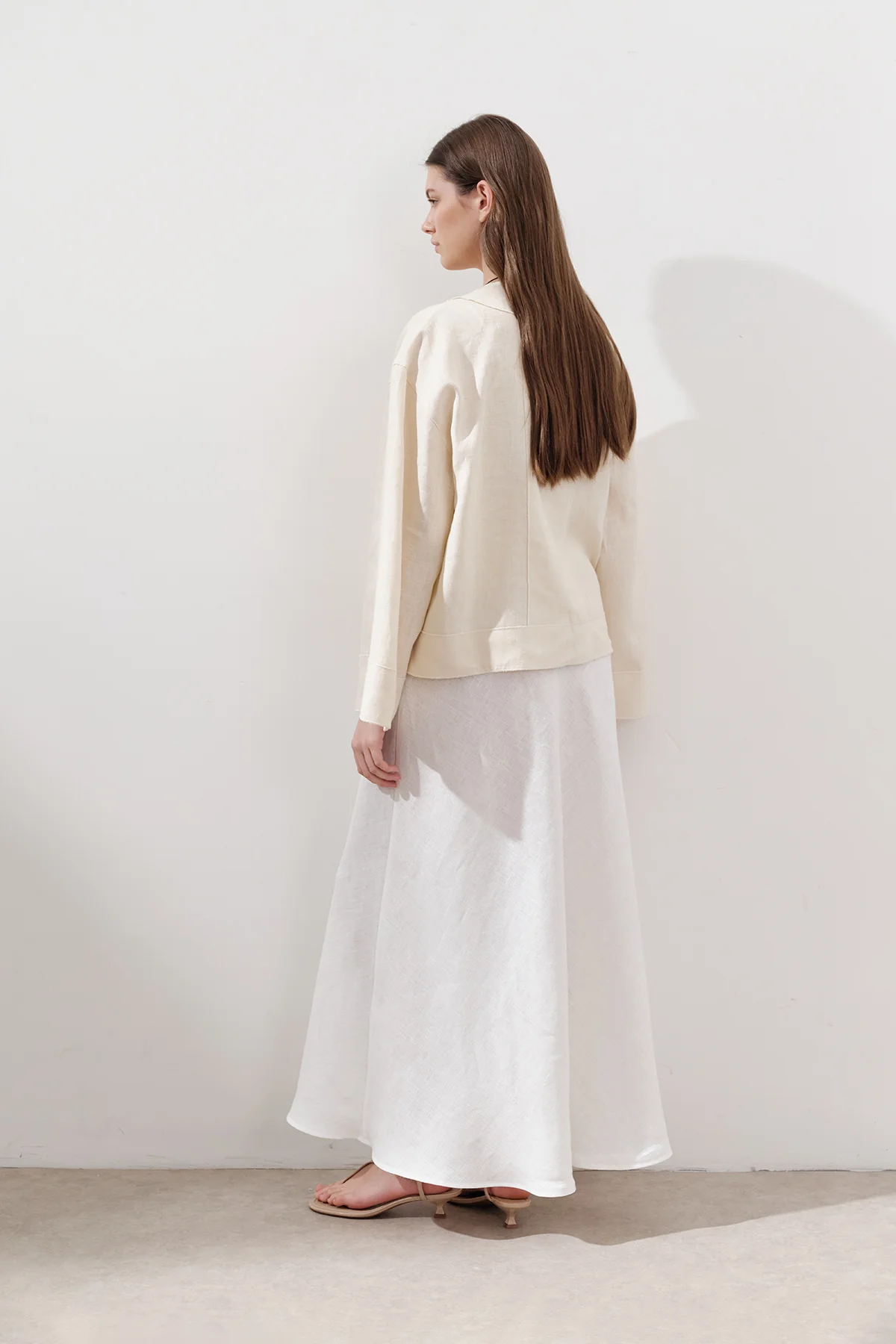 Single-Button Linen Blouse Vanilla - Image 5
