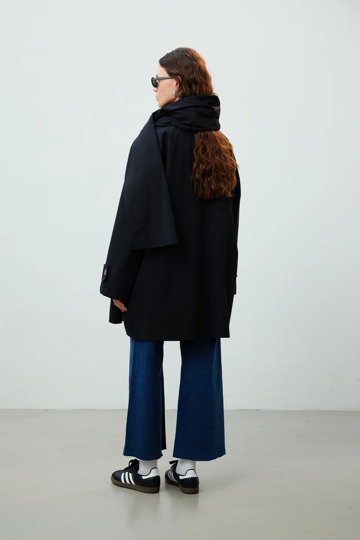Stockholm Scarf Detailed Oversize Trench Coat Black - Image 15