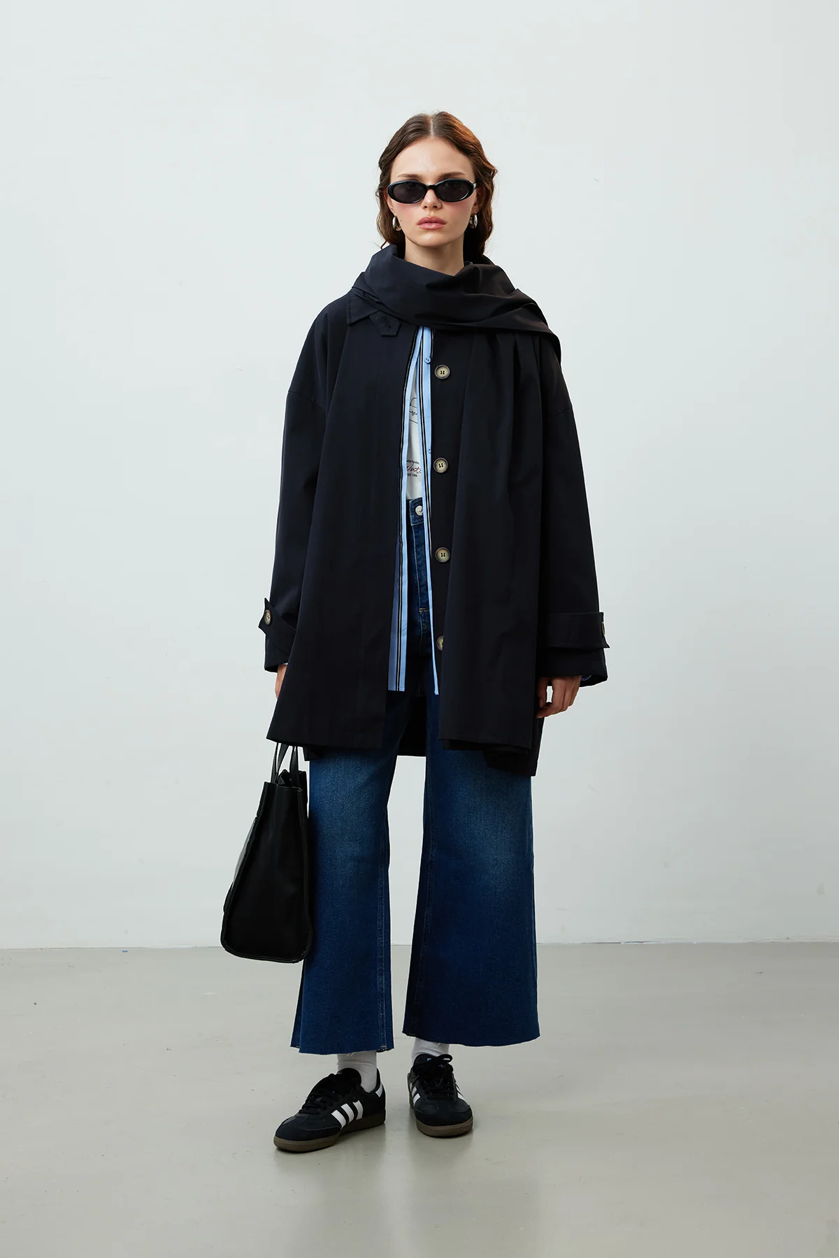 Stockholm Scarf Detailed Oversize Trench Coat Black - Image 6