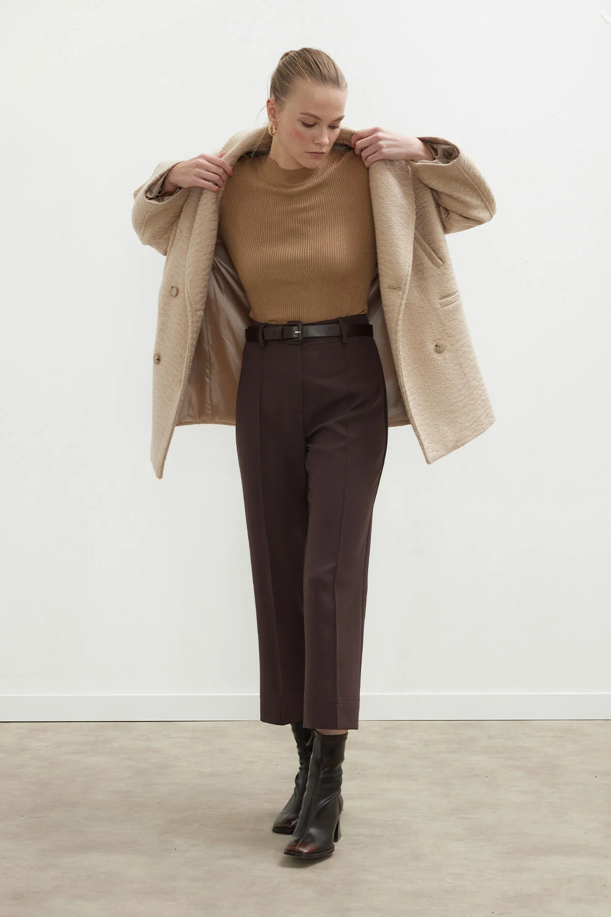 Straight Cut Trousers Dark Brown - Image 3