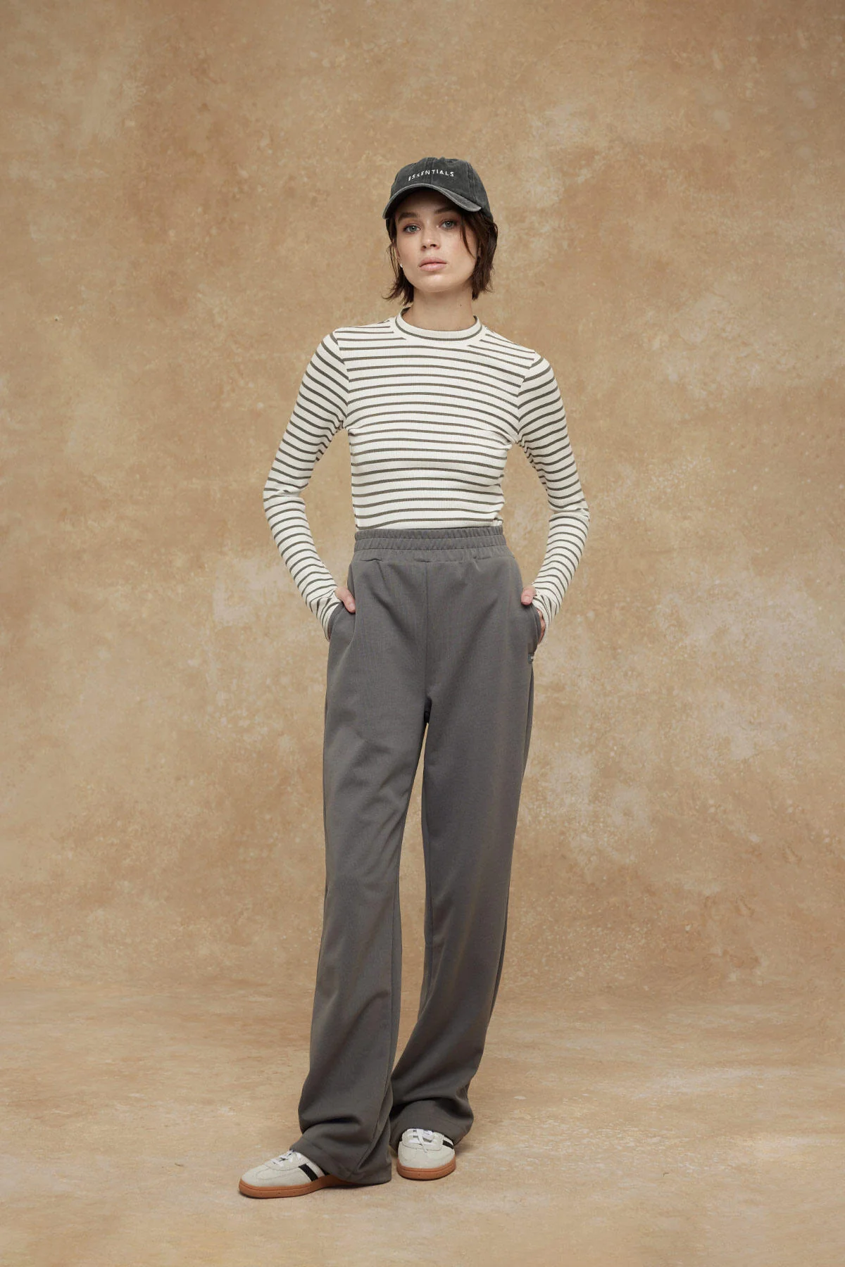 Striped Finger Sleeve Bodysuit Mink - Image 3
