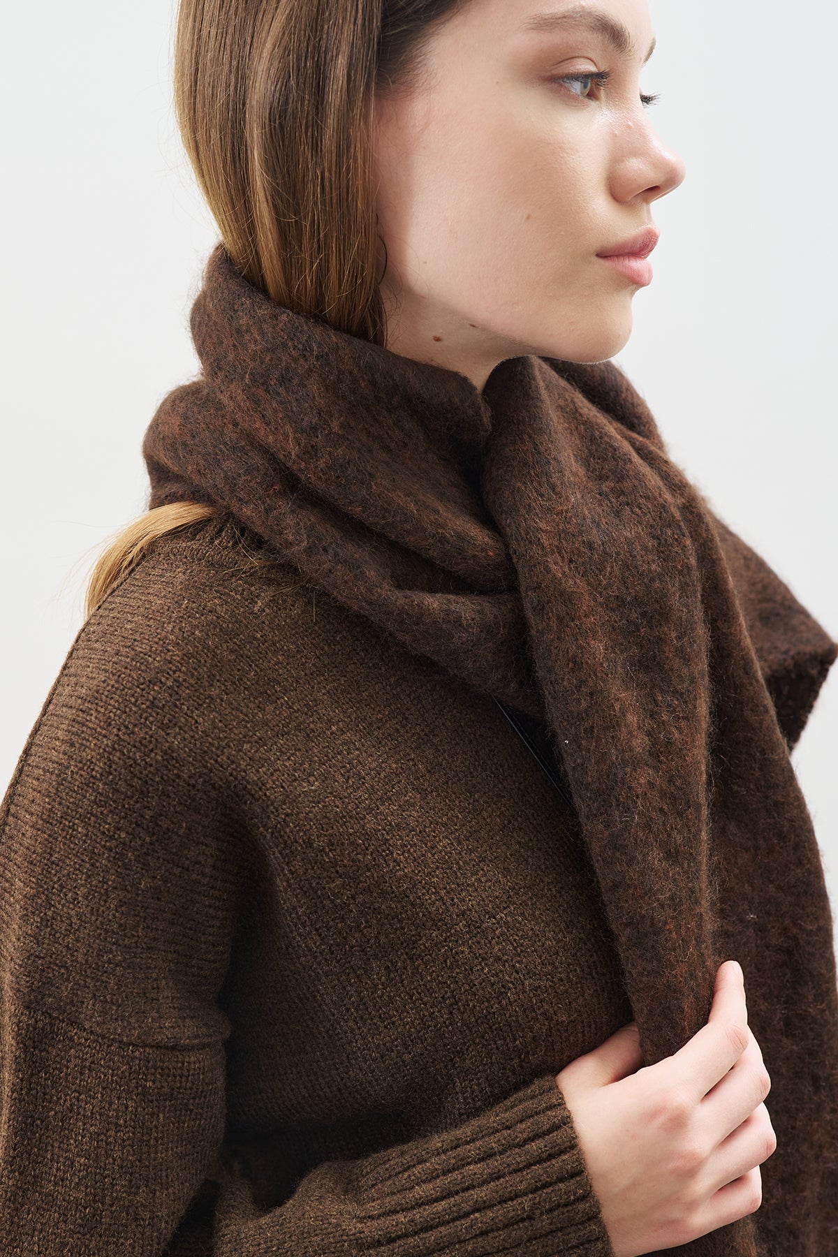 Striped Trim Scarf Brown - Image 3