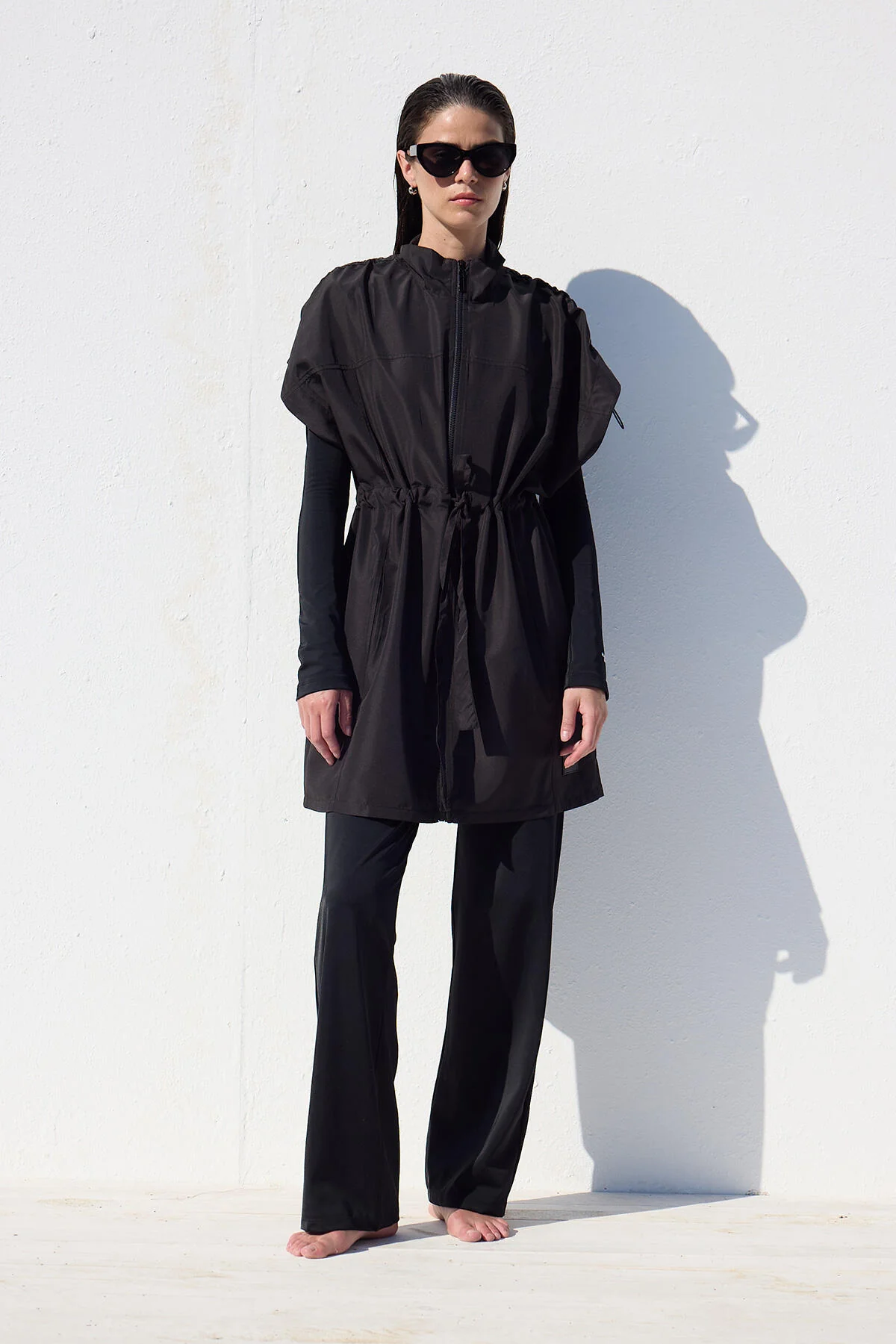 Swim Vest Black - Image 3