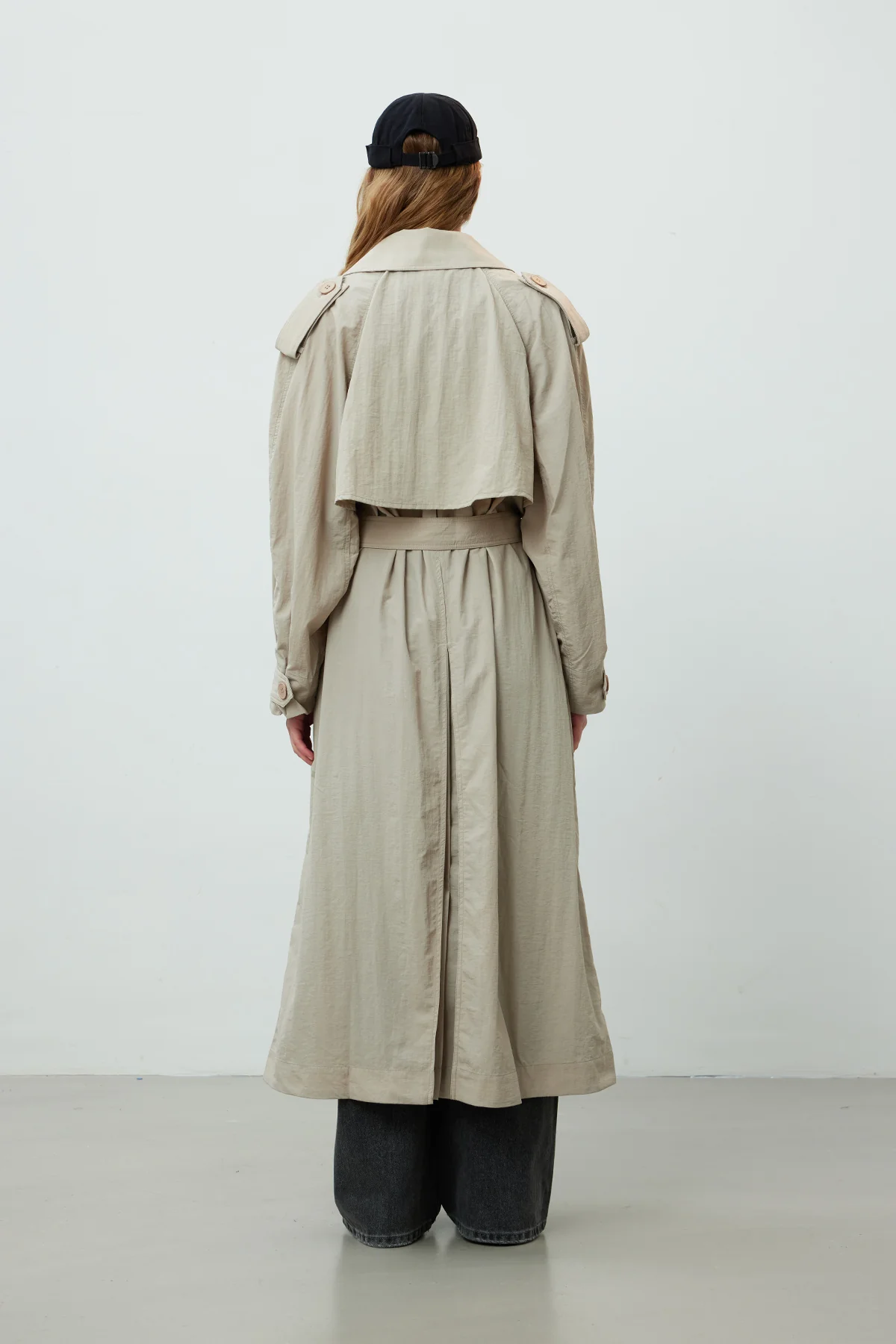 Technical Fabric Oversize Trench Coat Beige - Image 5