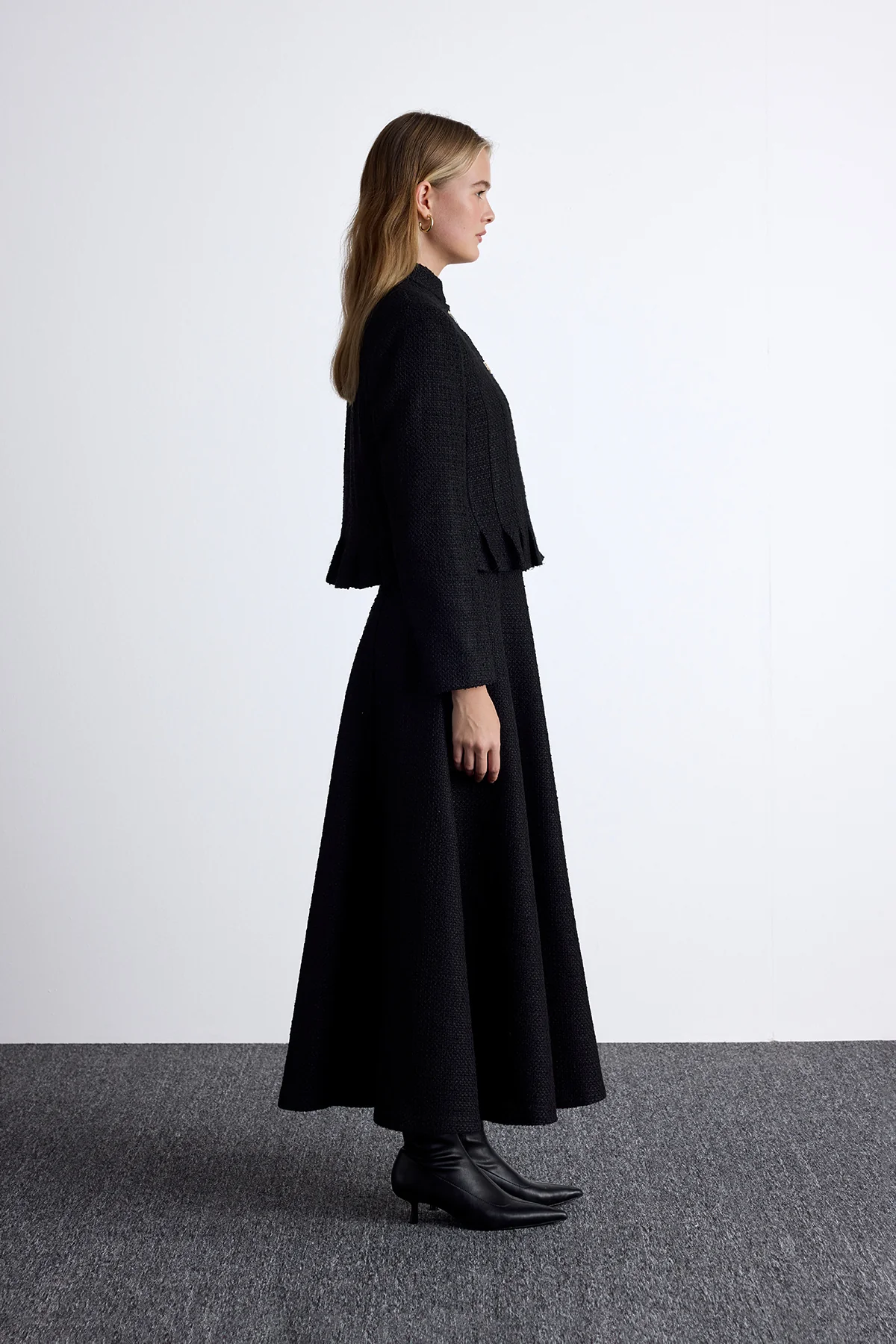 Textured Buttoned Jacket Black - Image 10