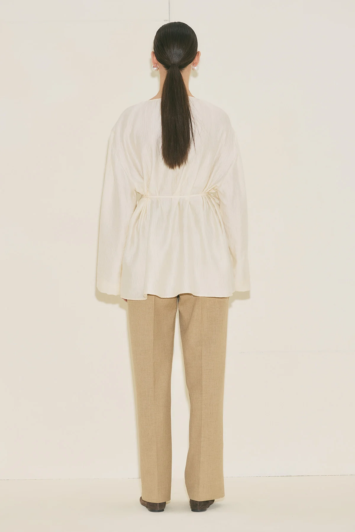 Textured Drape Tunic Pearl - Image 6
