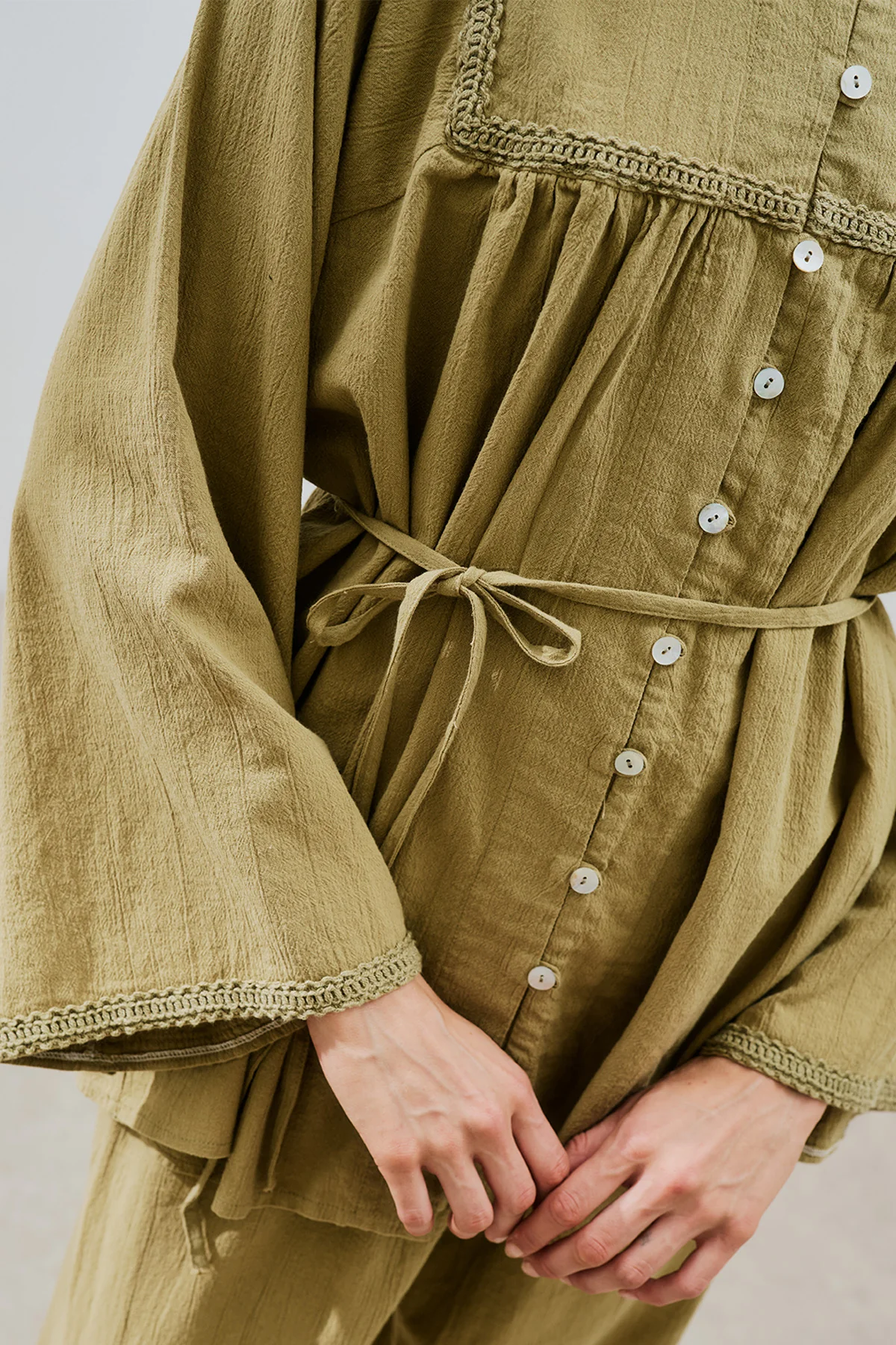 Textured Embroidered Shirt Khaki - Image 5