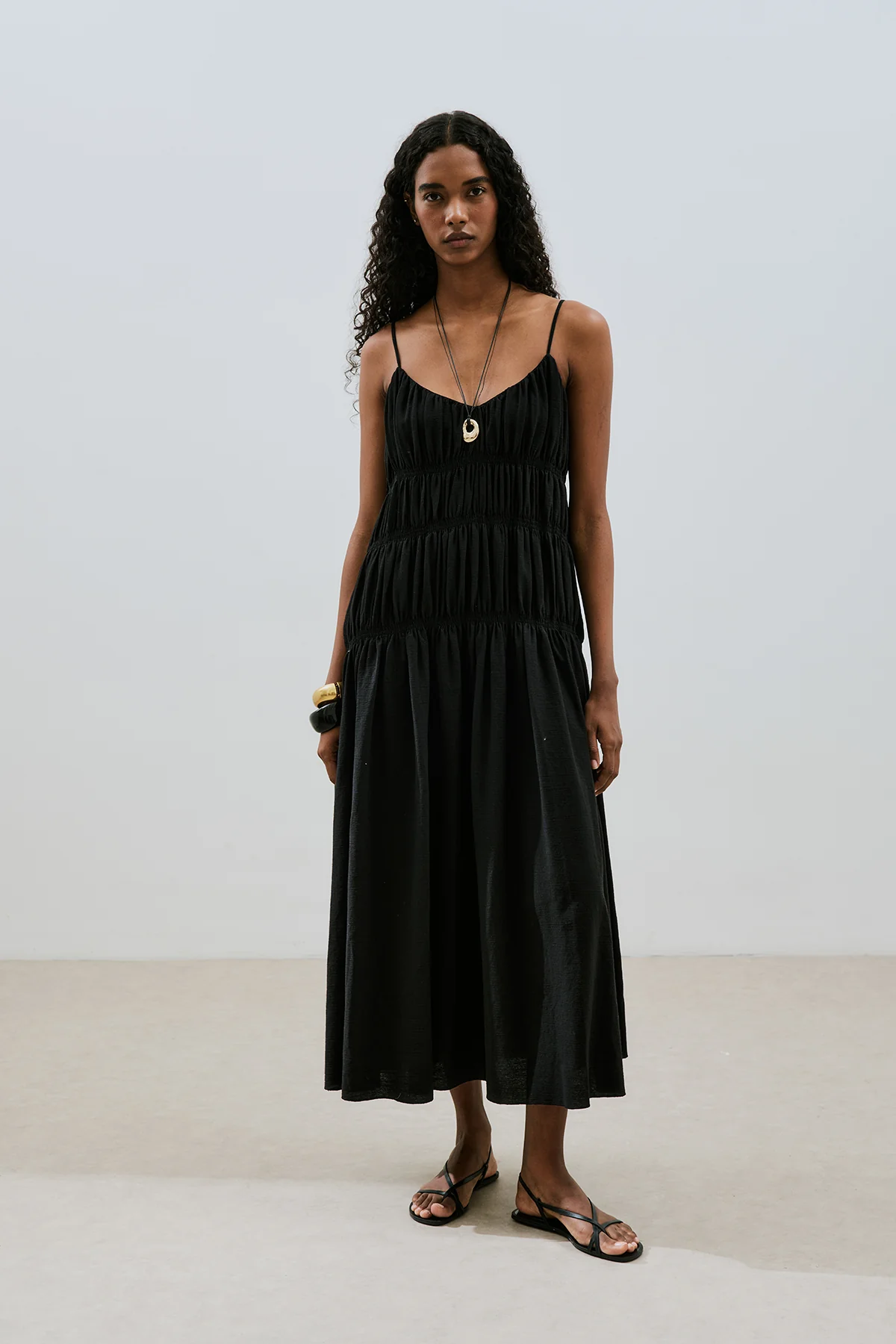 Textured Ruched Dress Black - Image 3