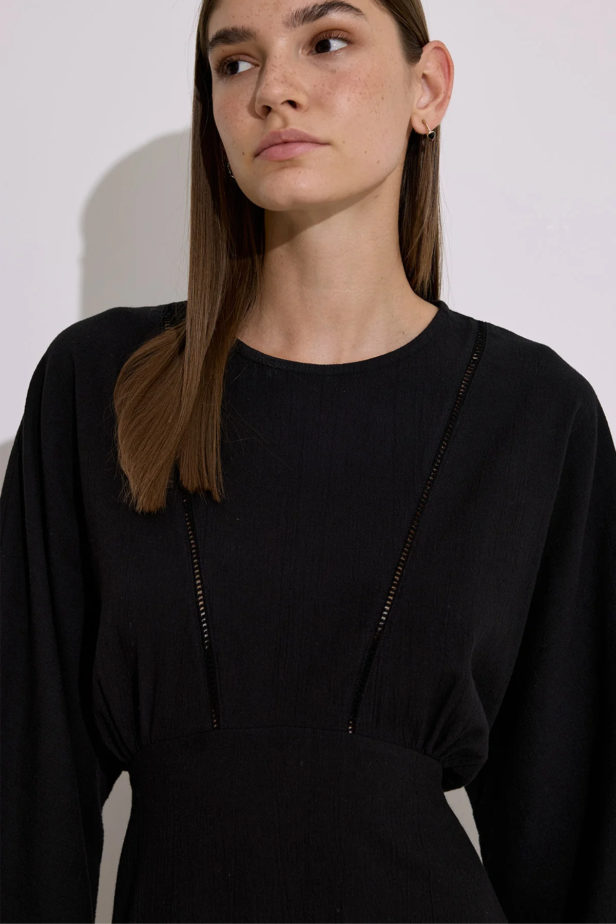 Textured Stripe Detail Dress Black - Image 4