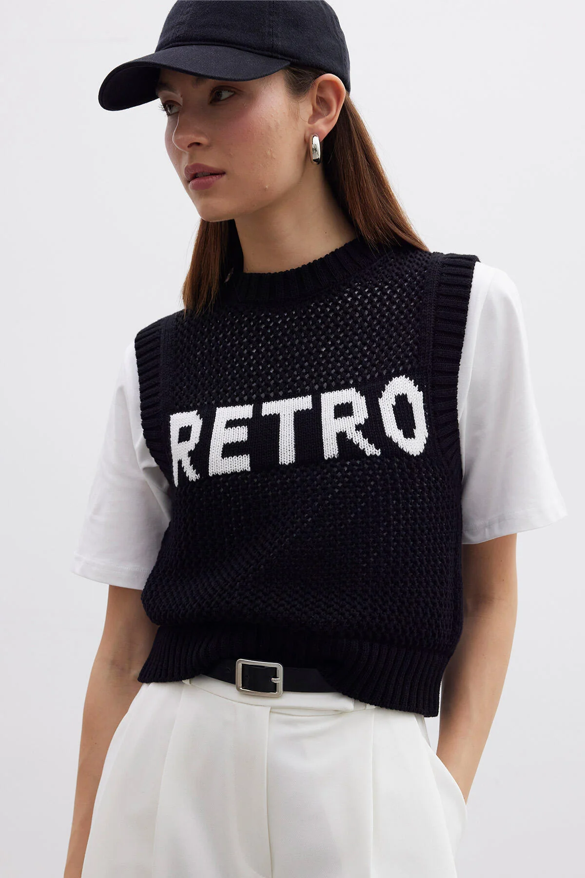Thin Knit Sweater Black - Image 7