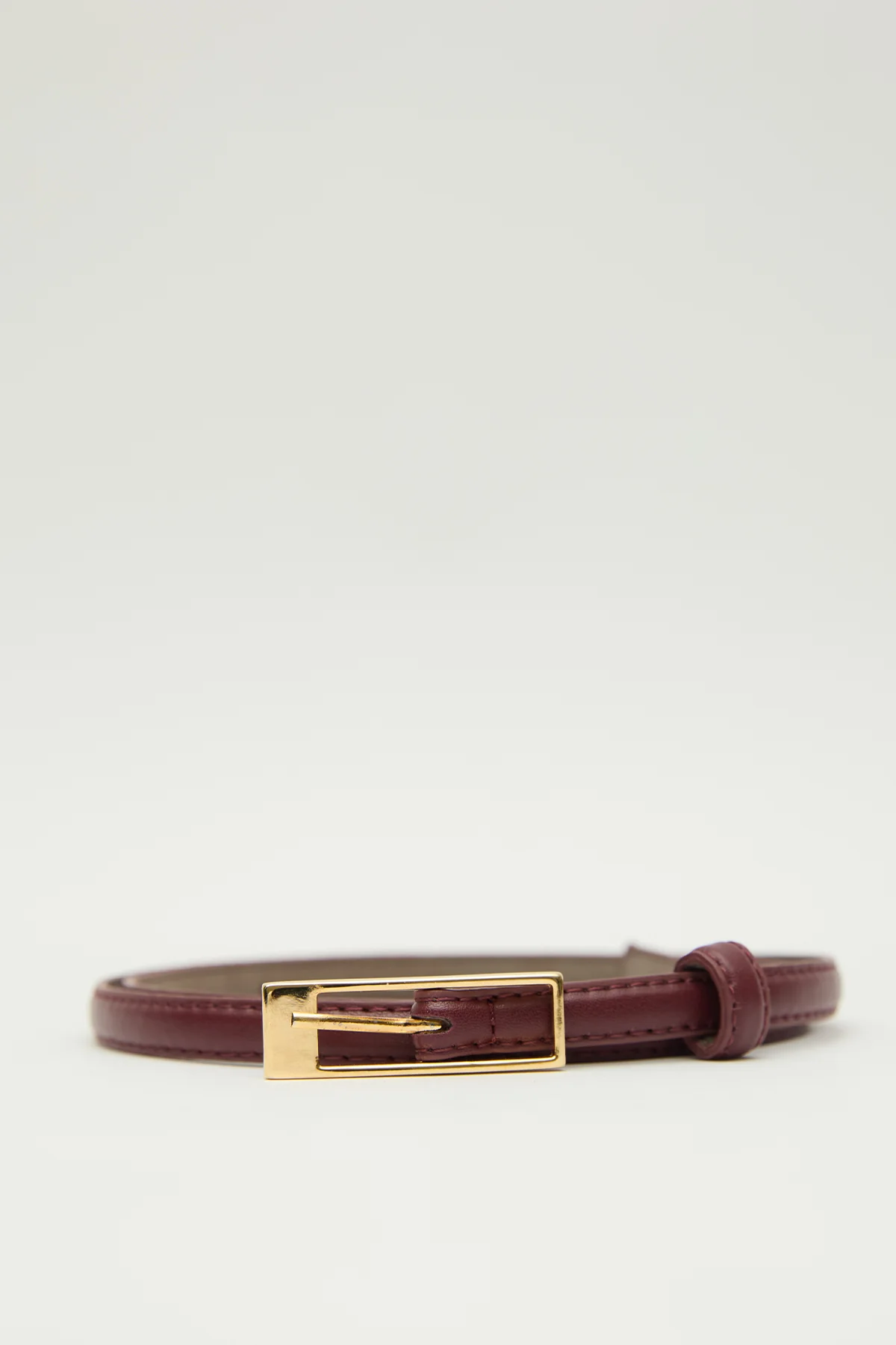 Thin Rectangular Buckle Belt Burgundy - Image 6