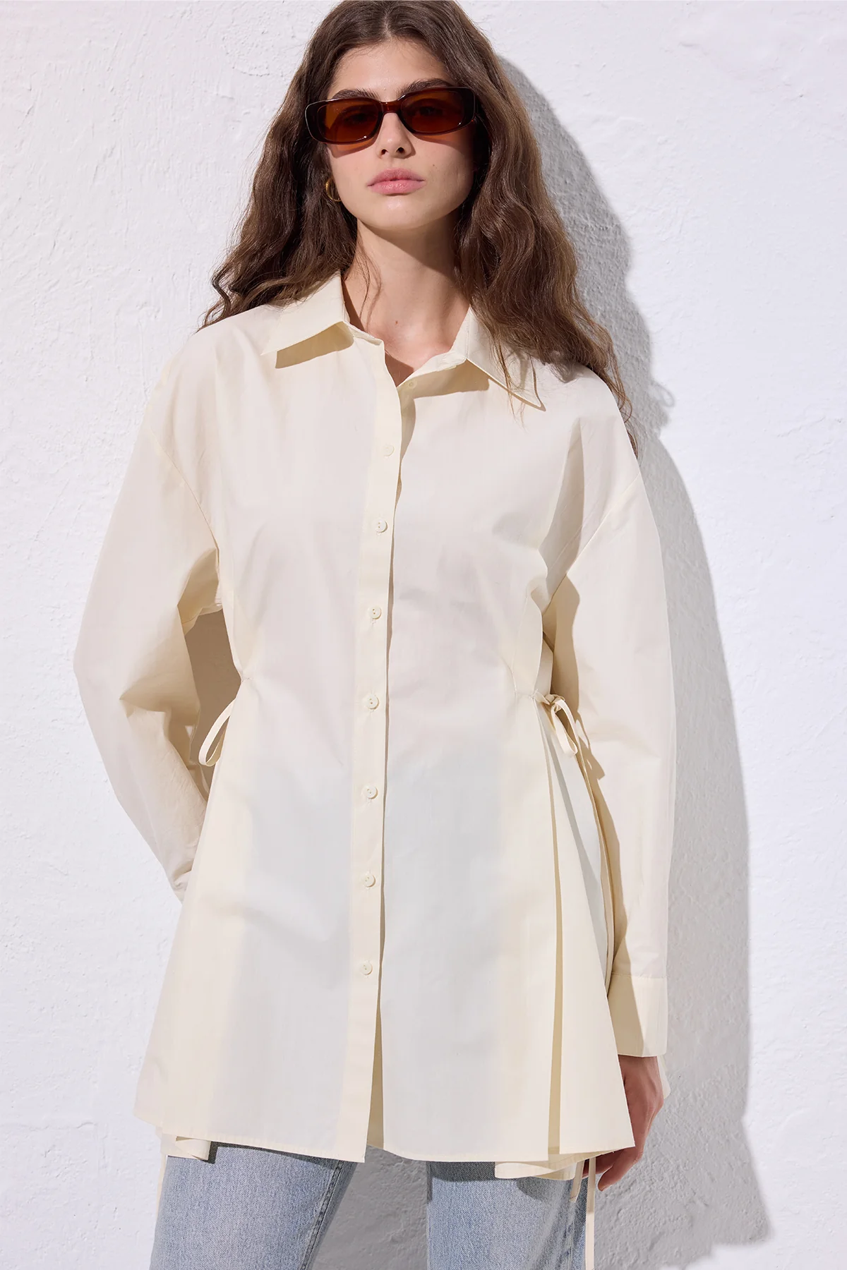 Tie-Front Shirt Vanilla - Image 2