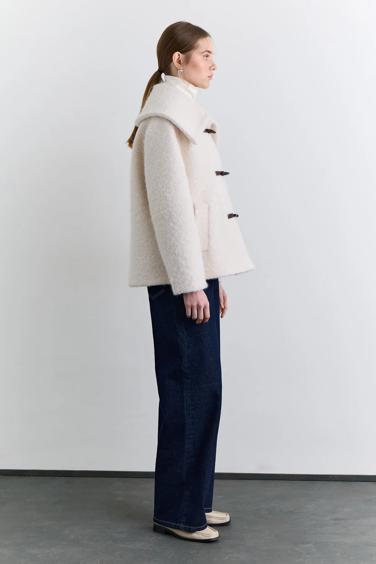 Wide Collar Buttoned Coat Ecru - Image 5