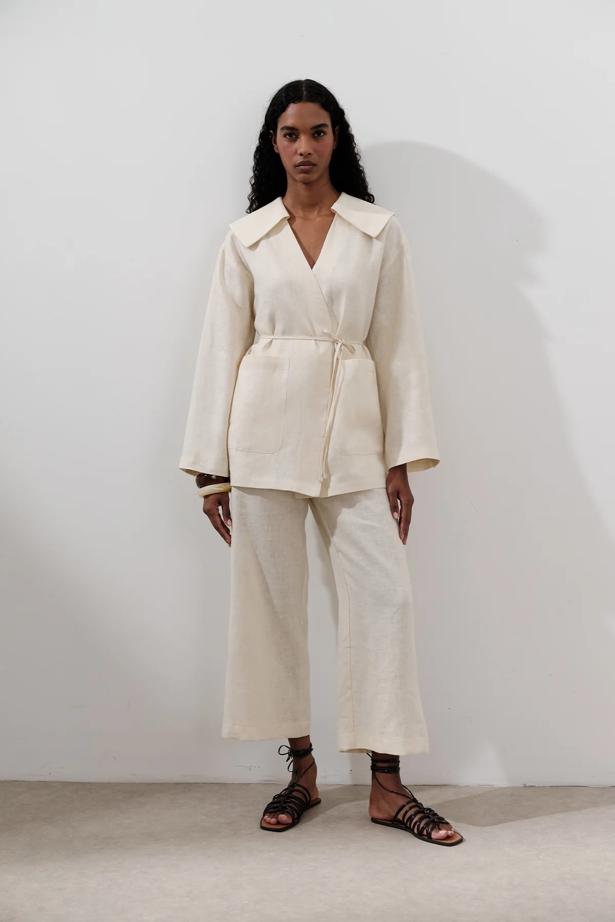 Wide-Collar Linen Jacket Vanilla - Image 4
