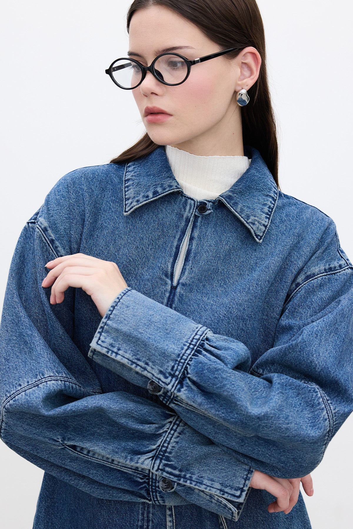 Wide-Cuff Denim Shirt Blue - Image 4