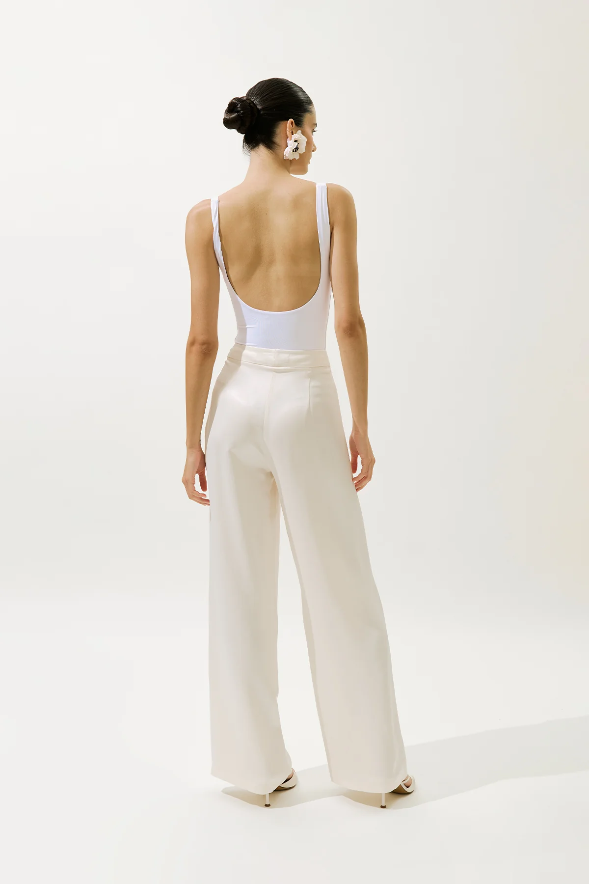 Wide-Leg Satin Trousers Vanilla - Image 8